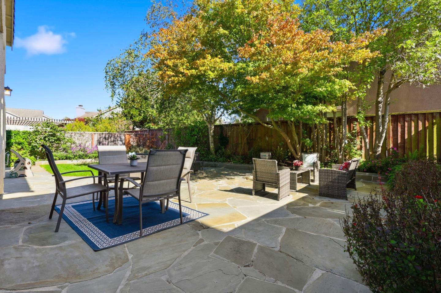 Pacifica, California, 94044, United States, 5 Bedrooms Bedrooms, ,3 BathroomsBathrooms,Residential,For Sale,1989309