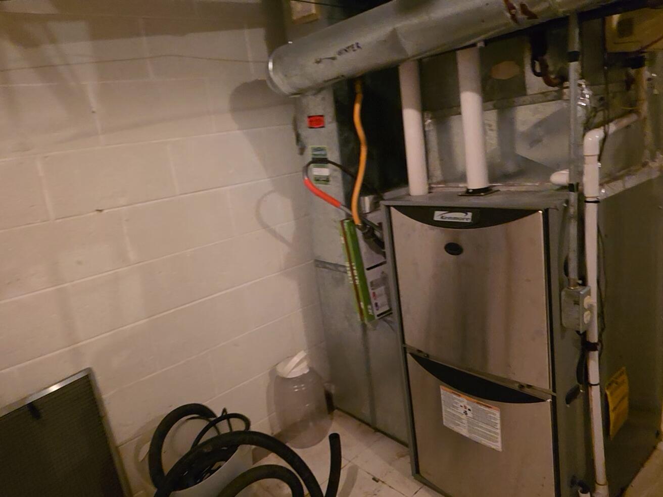 Ann Arbor, Michigan, 48105, United States, 3 Bedrooms Bedrooms, ,2 BathroomsBathrooms,Residential,For Sale,2015957