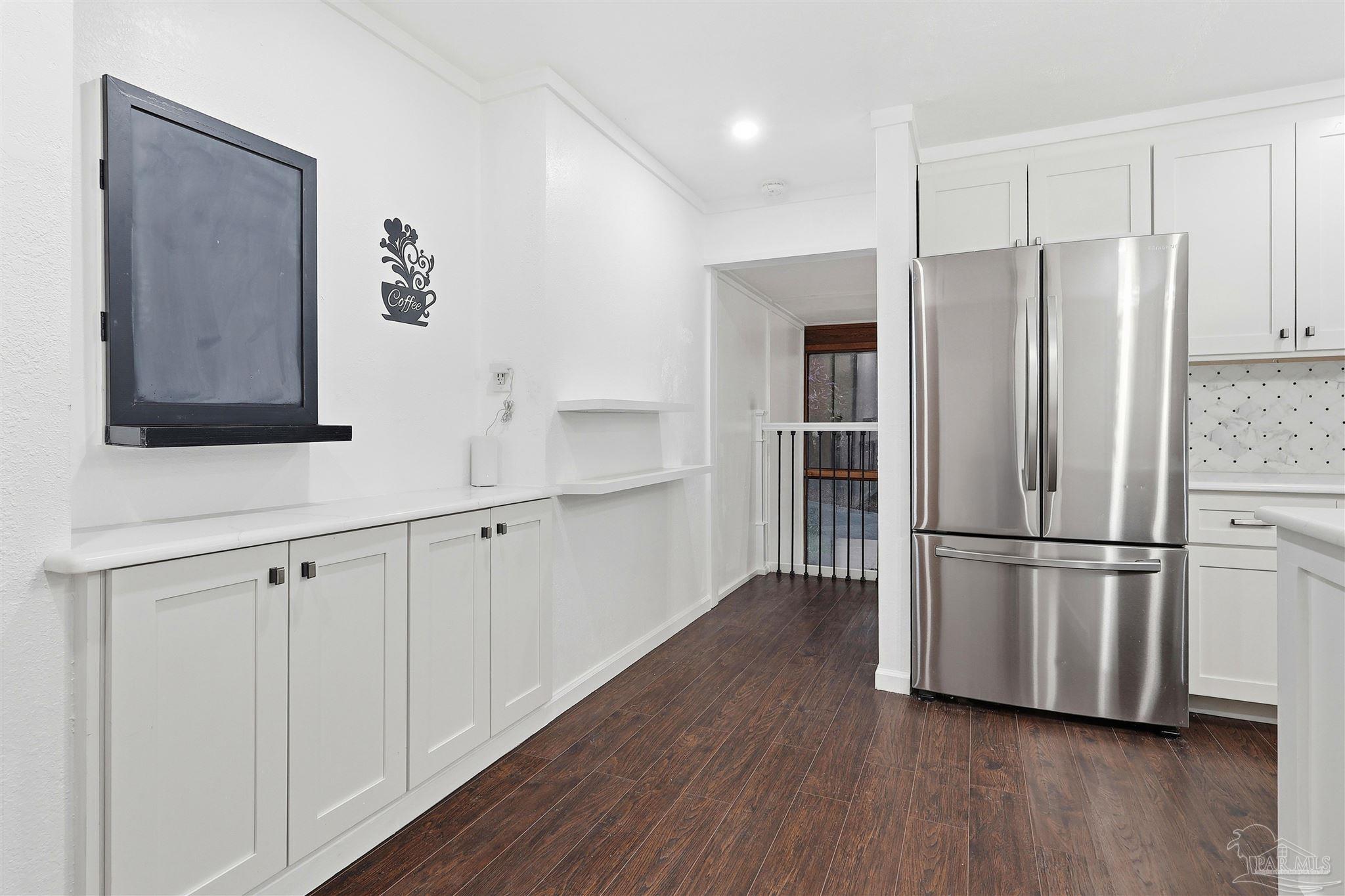 Milton, Florida, 32583, United States, 3 Bedrooms Bedrooms, ,4 BathroomsBathrooms,Residential,For Sale,1991354