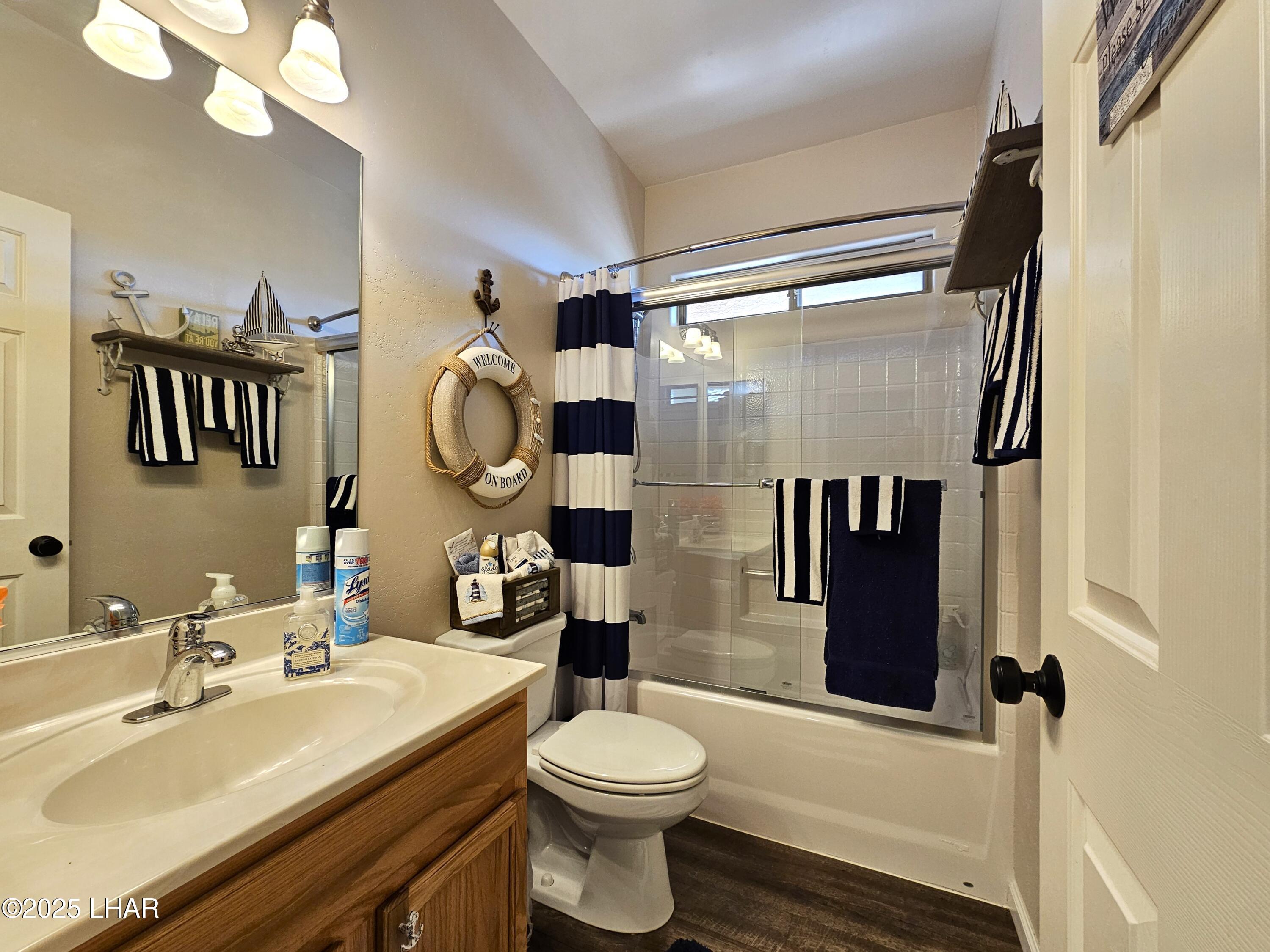 Lake Havasu City, Arizona, 86404, United States, 3 Bedrooms Bedrooms, ,2 BathroomsBathrooms,Residential,For Sale,1957391