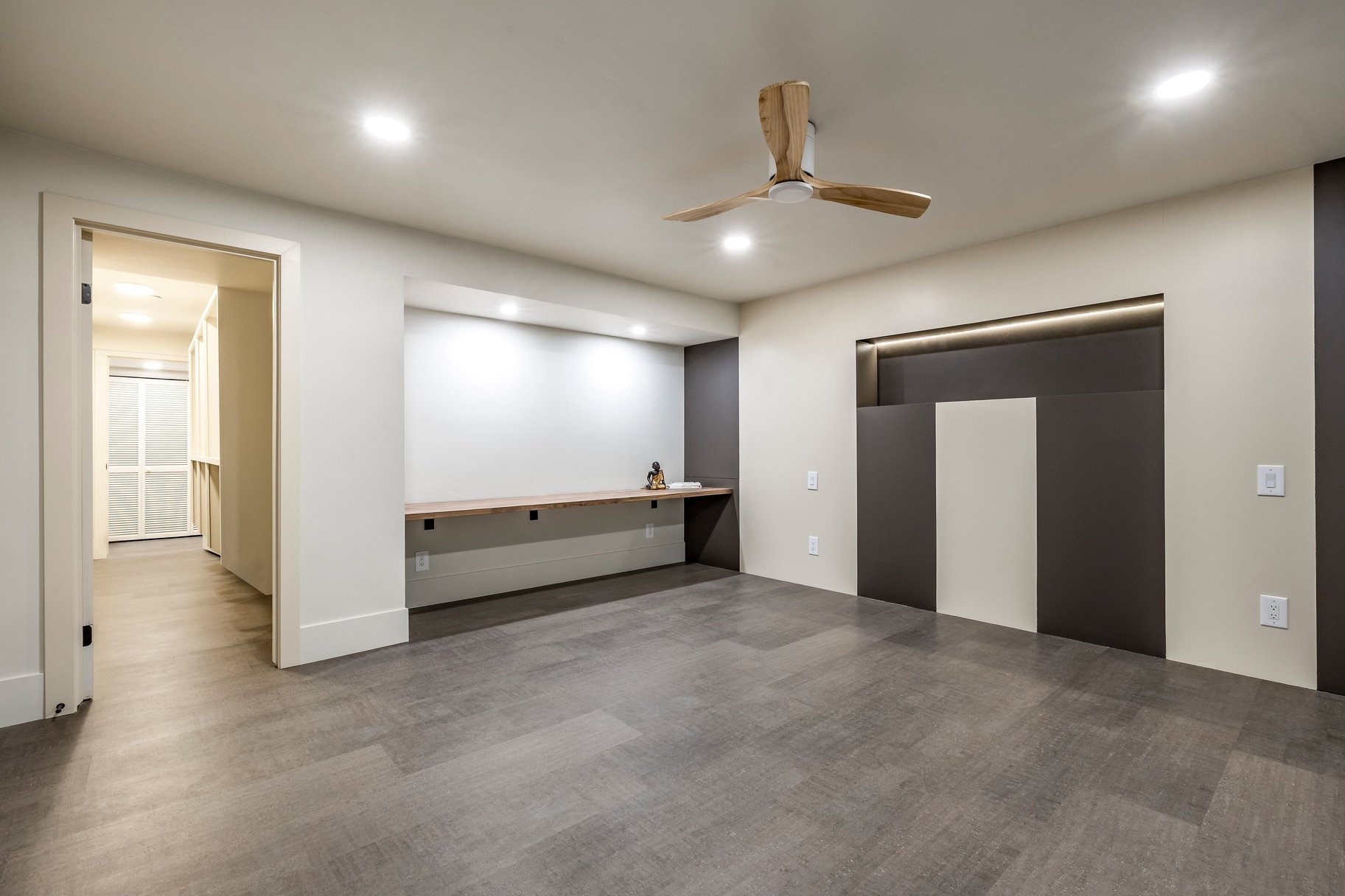  Fully Remodeled Entertainer