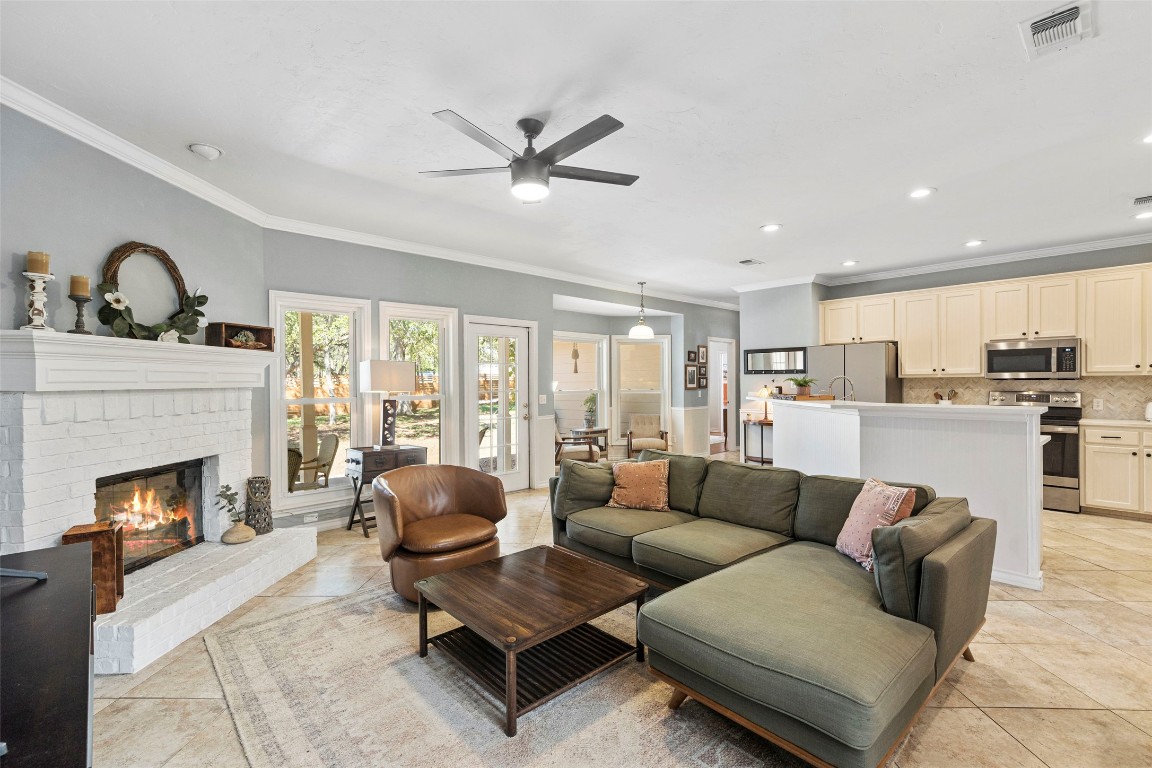 Wimberley, Texas, 78676, United States, 3 Bedrooms Bedrooms, ,3 BathroomsBathrooms,Residential,For Sale,1925623