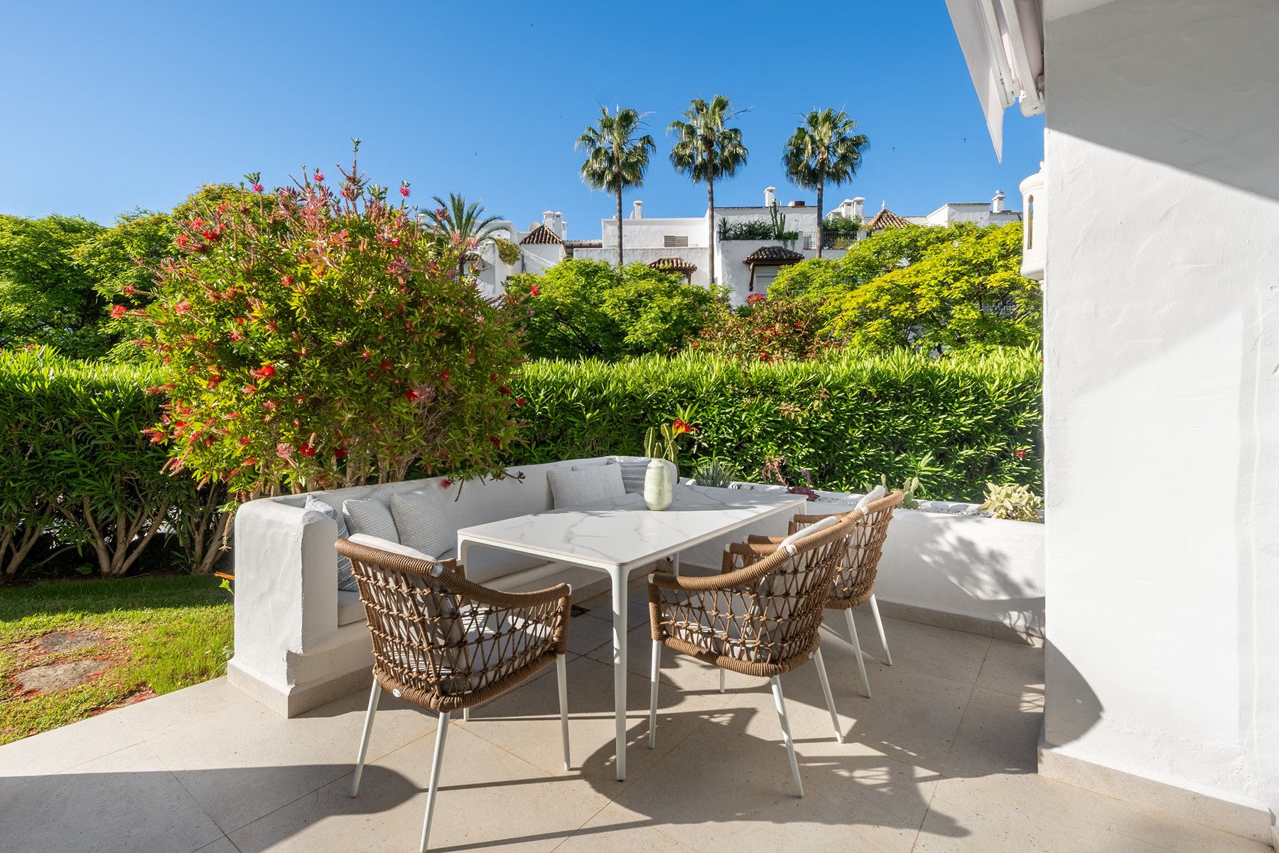  Renovated garden apartment in Alhambra del Mar, Marbella