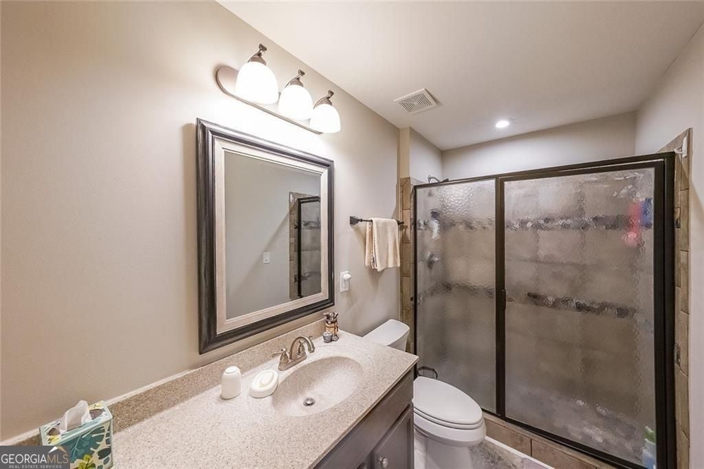 Canton, Georgia, 30114, United States, 3 Bedrooms Bedrooms, ,4 BathroomsBathrooms,Residential,For Sale,2006570