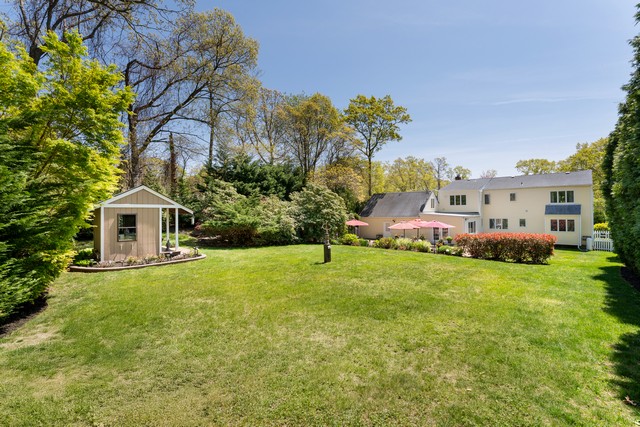 Shoreham, New York, 11786, United States, 5 Bedrooms Bedrooms, ,3 BathroomsBathrooms,Residential,For Sale,1990330