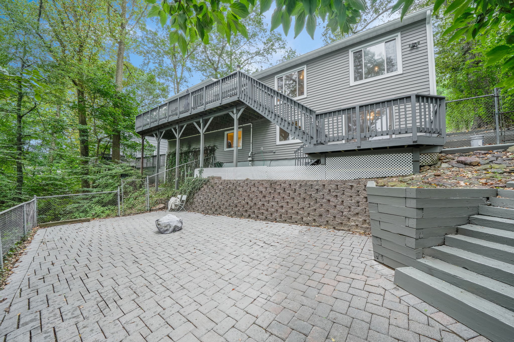 Denville Twp, New Jersey, 07834, United States, 4 Bedrooms Bedrooms, ,3 BathroomsBathrooms,Residential,For Sale,1928892