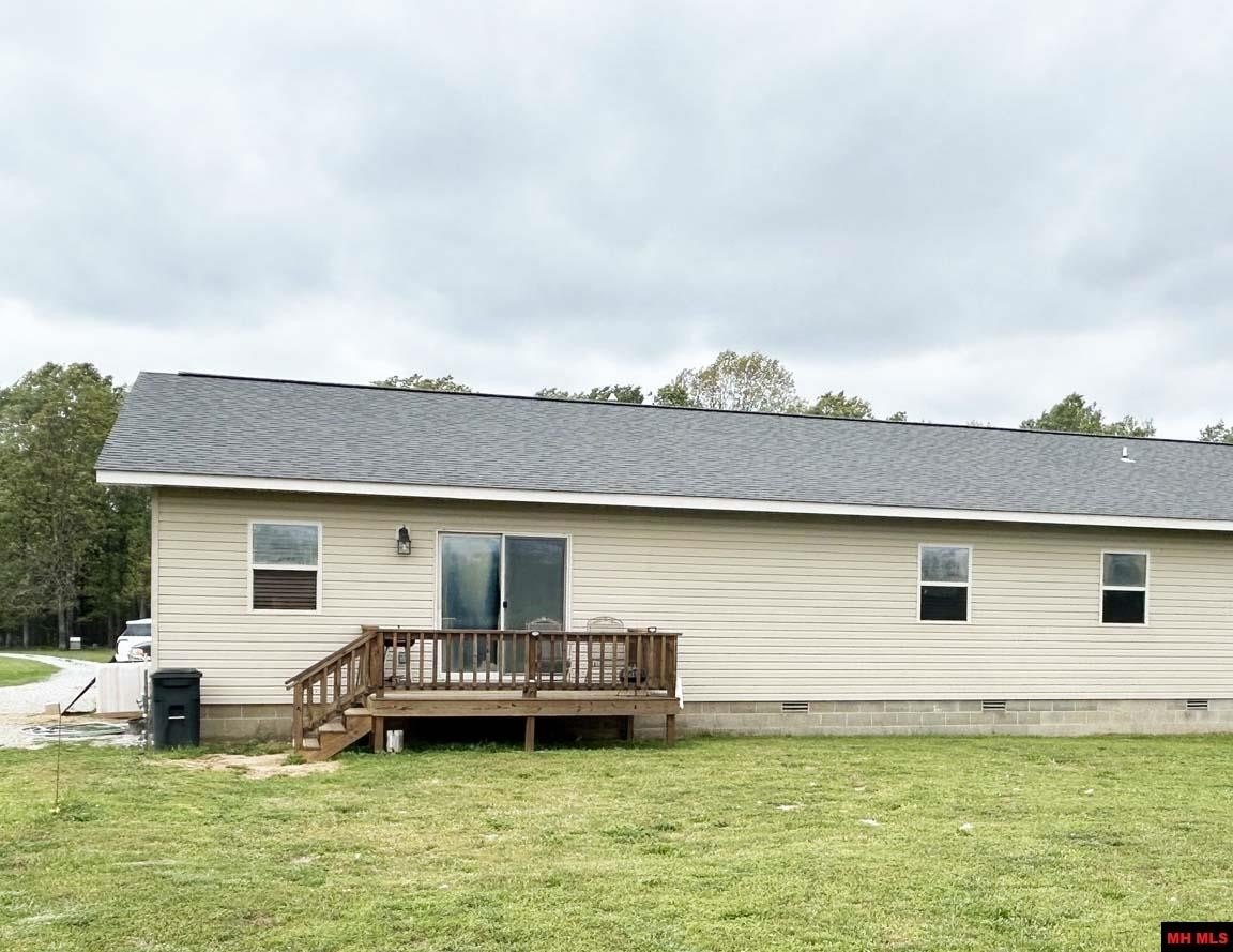 Franklin, Arkansas, 72536, United States, 5 Bedrooms Bedrooms, ,3 BathroomsBathrooms,Residential,For Sale,2039993