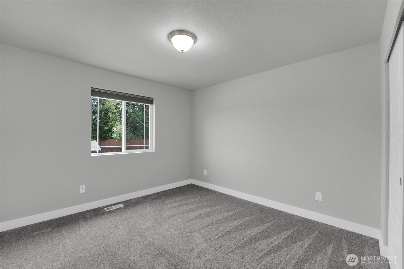 Bonney Lake, Washington, 98391, United States, 5 Bedrooms Bedrooms, ,3 BathroomsBathrooms,Residential,For Sale,1916895