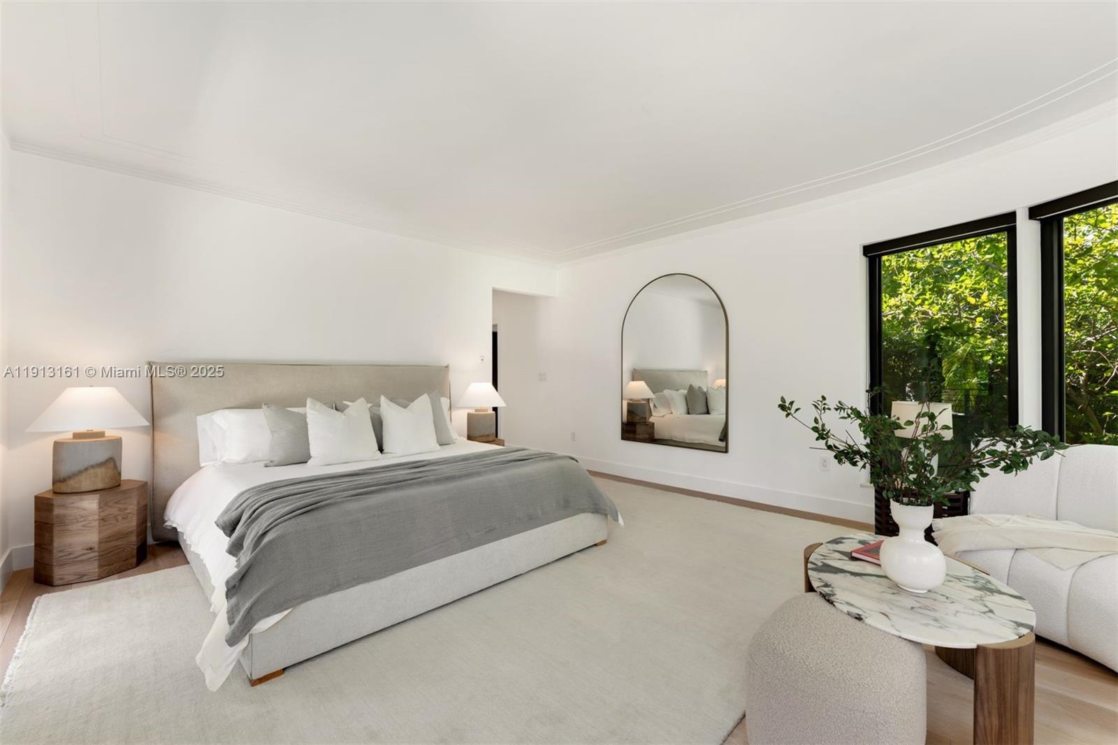 Miami Beach, Florida, 33140, United States, 9 Bedrooms Bedrooms, ,9 BathroomsBathrooms,Residential,For Sale,1993425