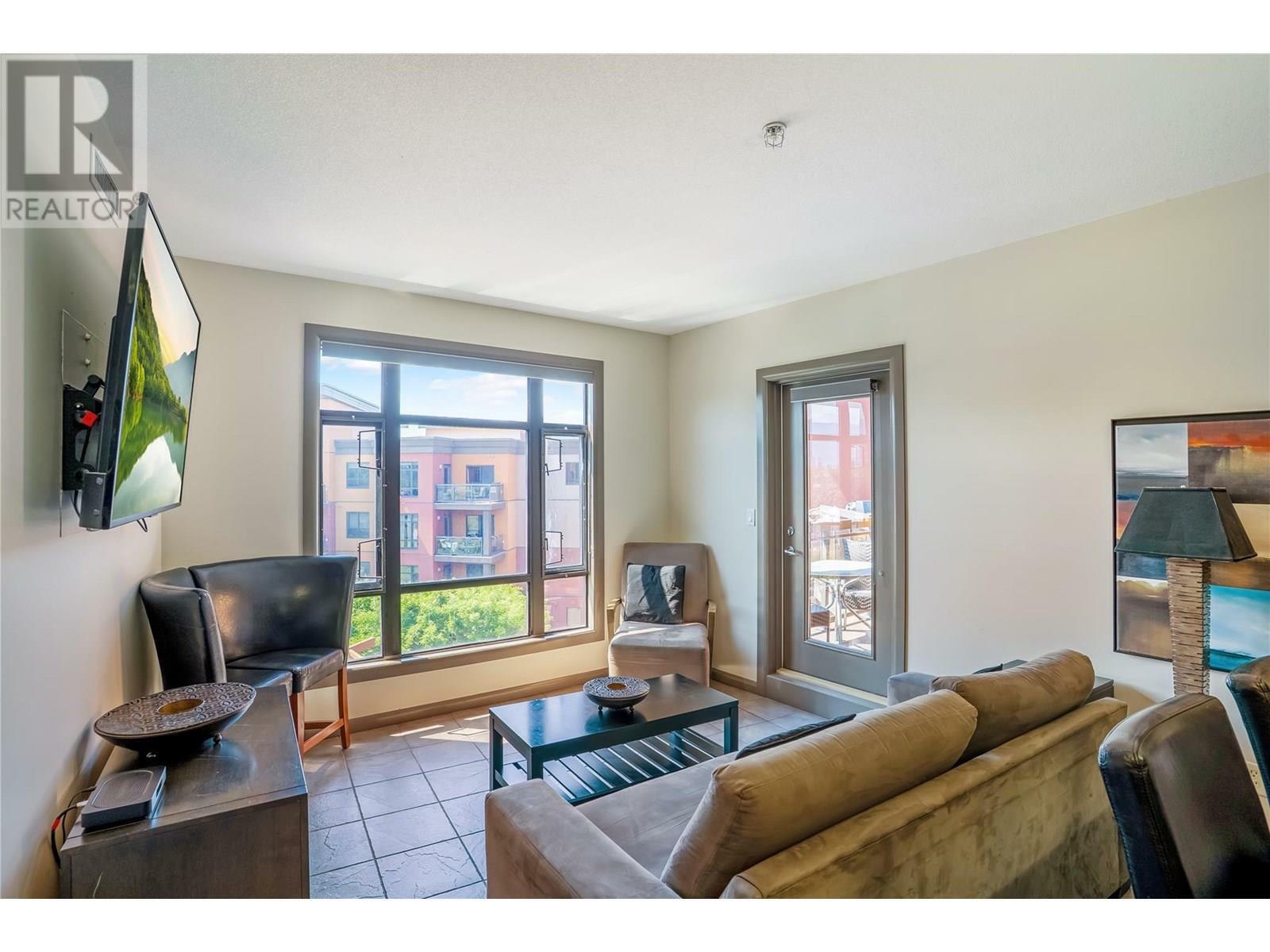 KELOWNA, British Columbia, V1W 3G7, CA, 2 Bedrooms Bedrooms, ,2 BathroomsBathrooms,Residential,For Sale,1867609