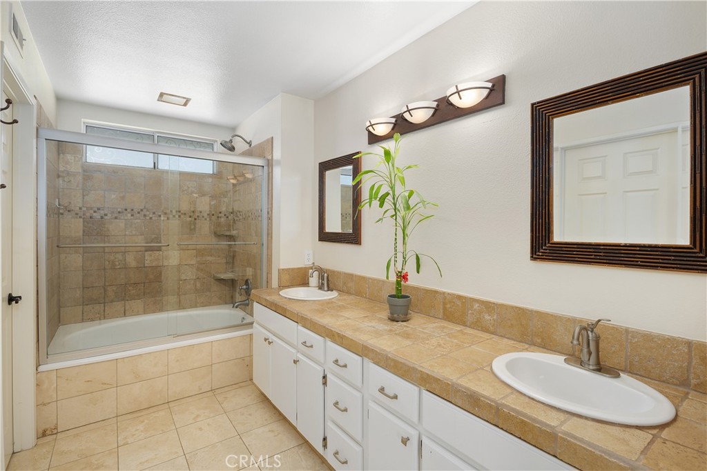 Menifee, California, 92584, United States, 3 Bedrooms Bedrooms, ,3 BathroomsBathrooms,Residential,For Sale,1907665