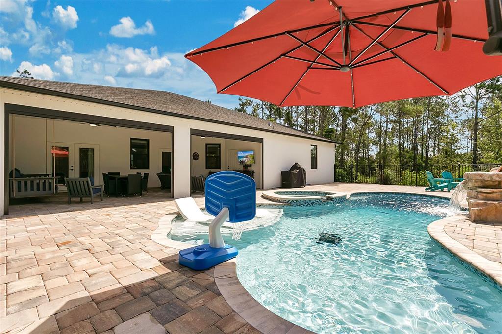 Groveland, Florida, 34736, United States, 4 Bedrooms Bedrooms, ,3 BathroomsBathrooms,Residential,For Sale,1903705
