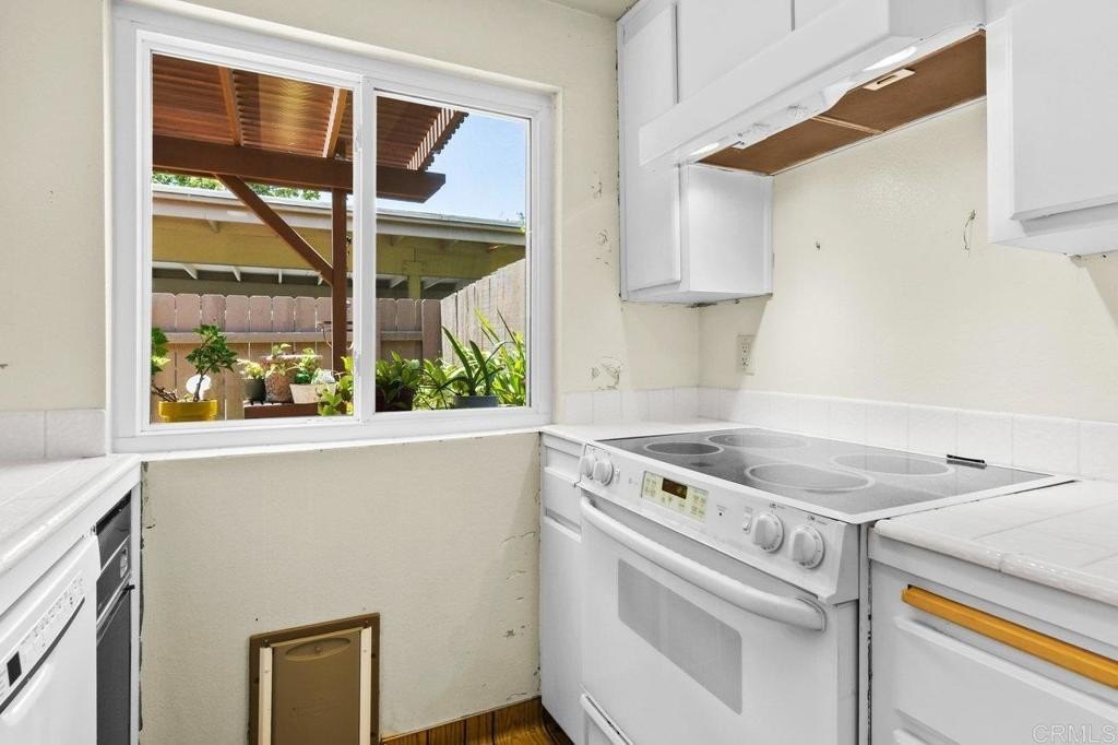 El Cajon, California, 92021, United States, 3 Bedrooms Bedrooms, ,2 BathroomsBathrooms,Residential,For Sale,1874691