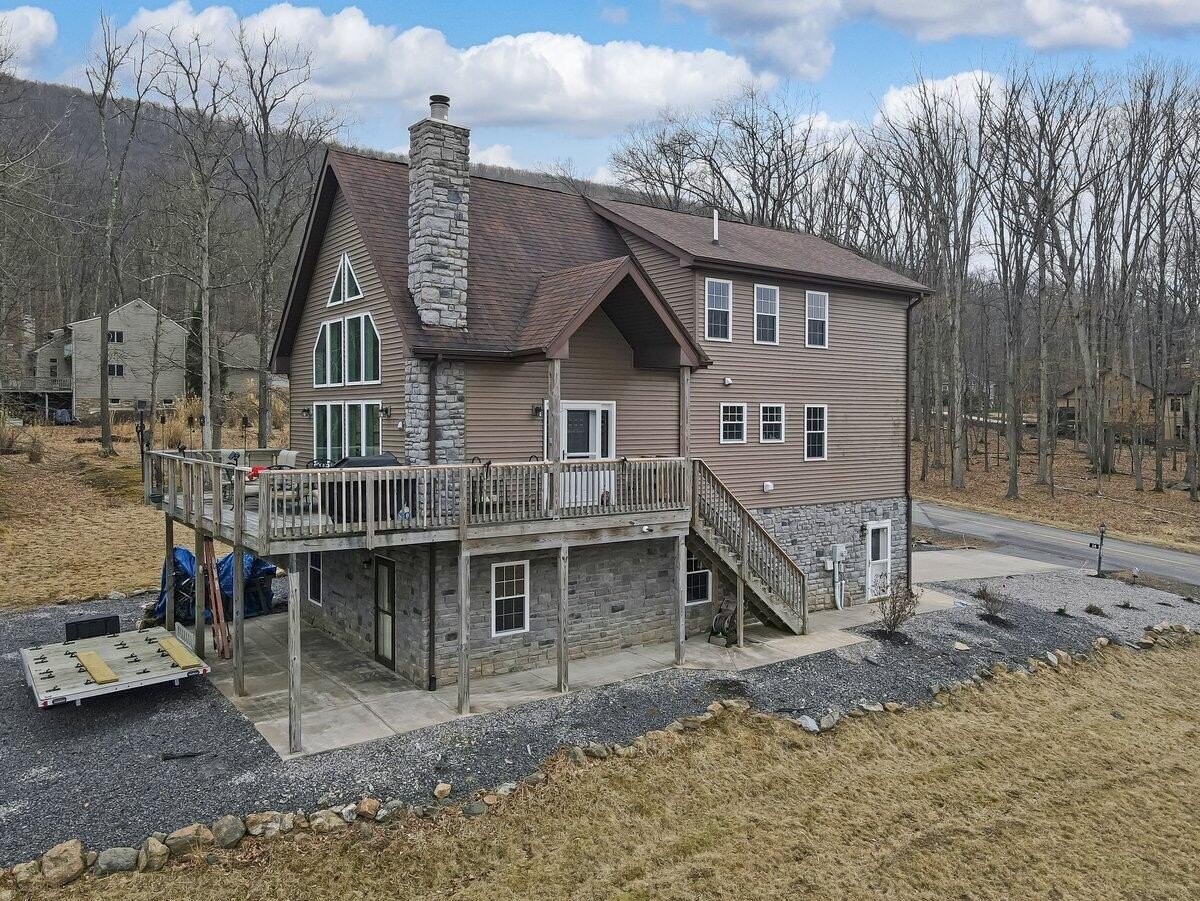 Hazleton, Pennsylvania, 18202, United States, 4 Bedrooms Bedrooms, ,3 BathroomsBathrooms,Residential,For Sale,1754491