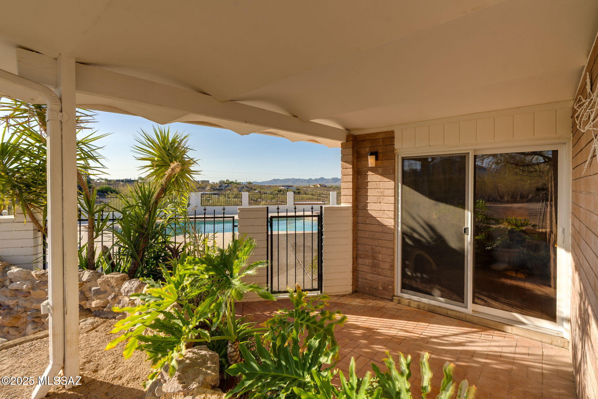 Tucson, Arizona, 85743, United States, 2 Bedrooms Bedrooms, ,2 BathroomsBathrooms,Residential,For Sale,1865652