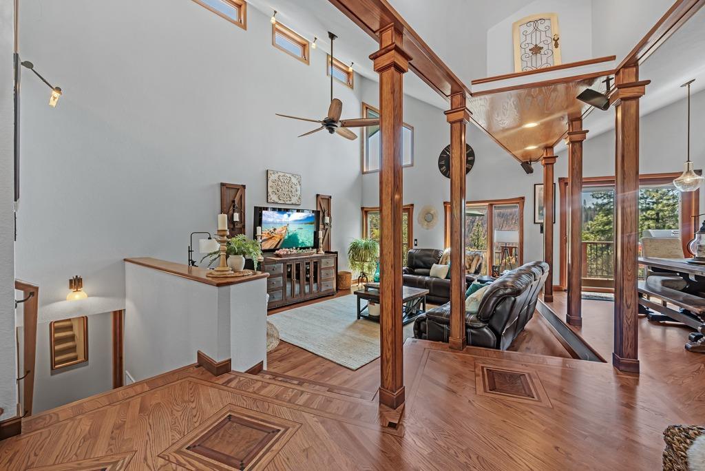 Placerville, California, 95667, United States, 3 Bedrooms Bedrooms, ,3 BathroomsBathrooms,Residential,For Sale,1923043