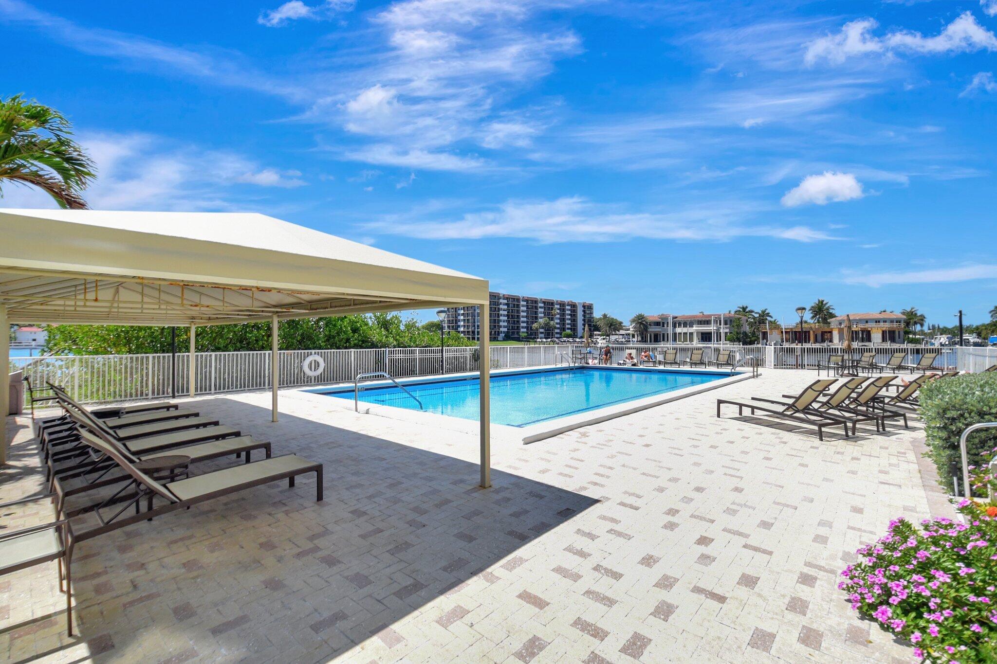 Highland Beach, Florida, 33487, United States, 2 Bedrooms Bedrooms, ,2 BathroomsBathrooms,Residential,For Sale,1746634
