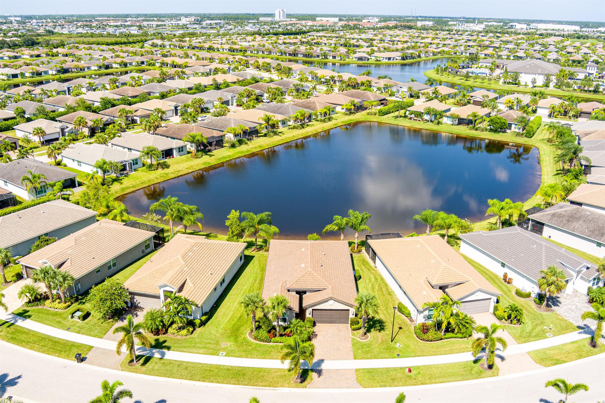 Port St Lucie, Florida, 34987, United States, 2 Bedrooms Bedrooms, ,2 BathroomsBathrooms,Residential,For Sale,1943609