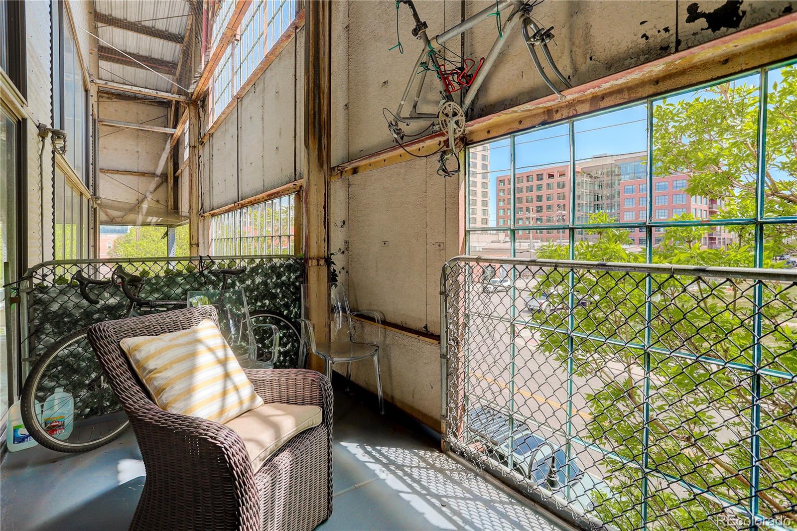 Denver, Colorado, 80205, United States, 1 Bedroom Bedrooms, ,2 BathroomsBathrooms,Residential,For Sale,1804748