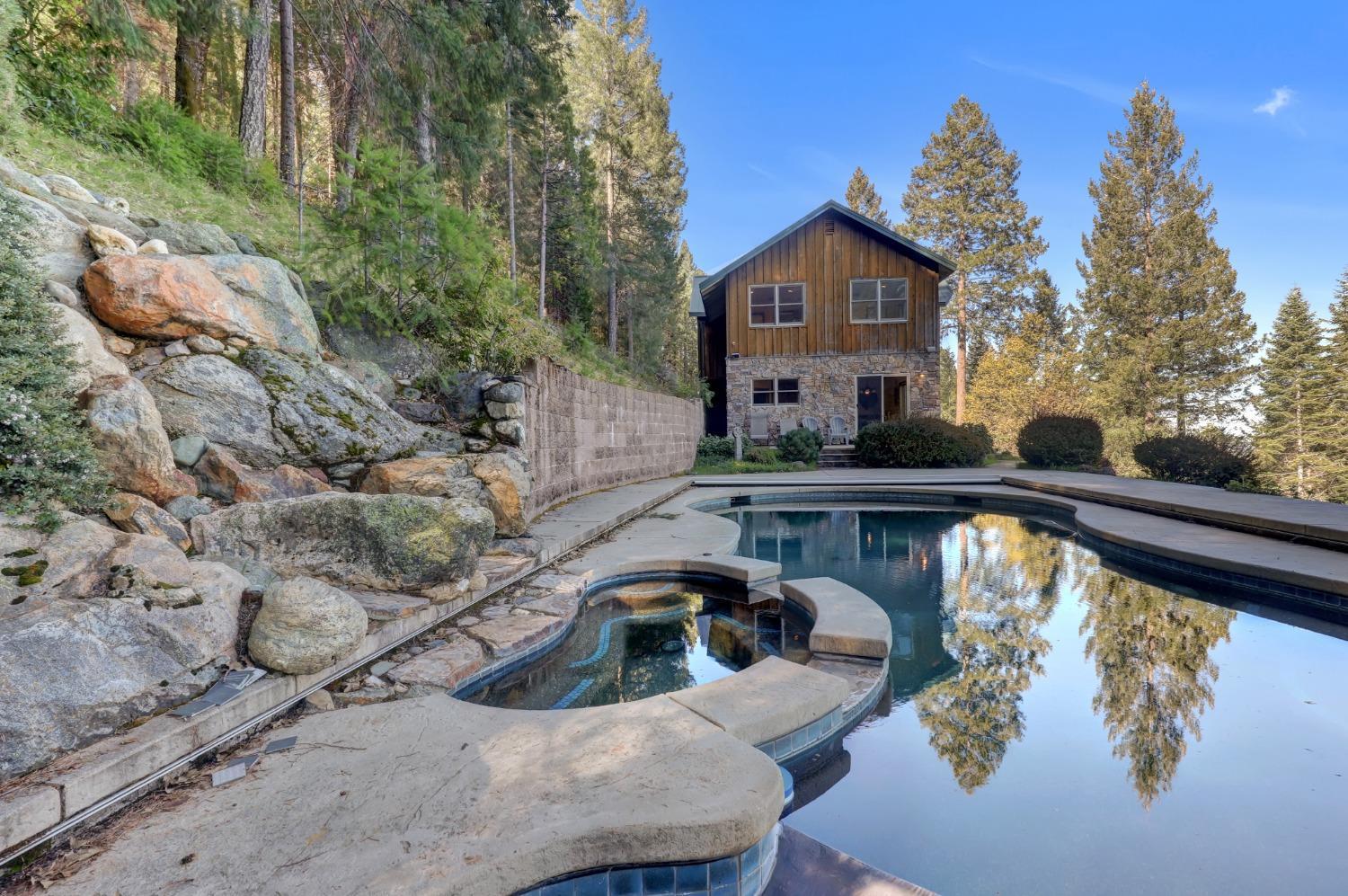 Nevada City, California, 95959, United States, 3 Bedrooms Bedrooms, ,3 BathroomsBathrooms,Residential,For Sale,1935026