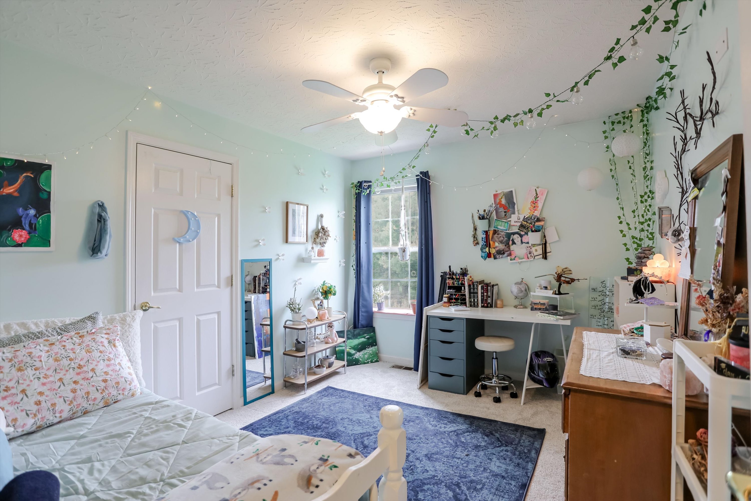  Fresh & Updated 4 Bedroom Avon Home - 物件實景