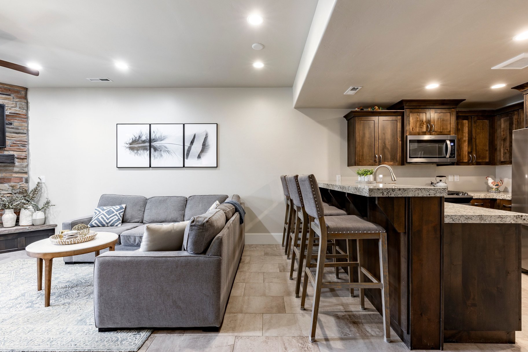  Mountain Modern Parks Edge Townhome in Courtyard - 物件實景