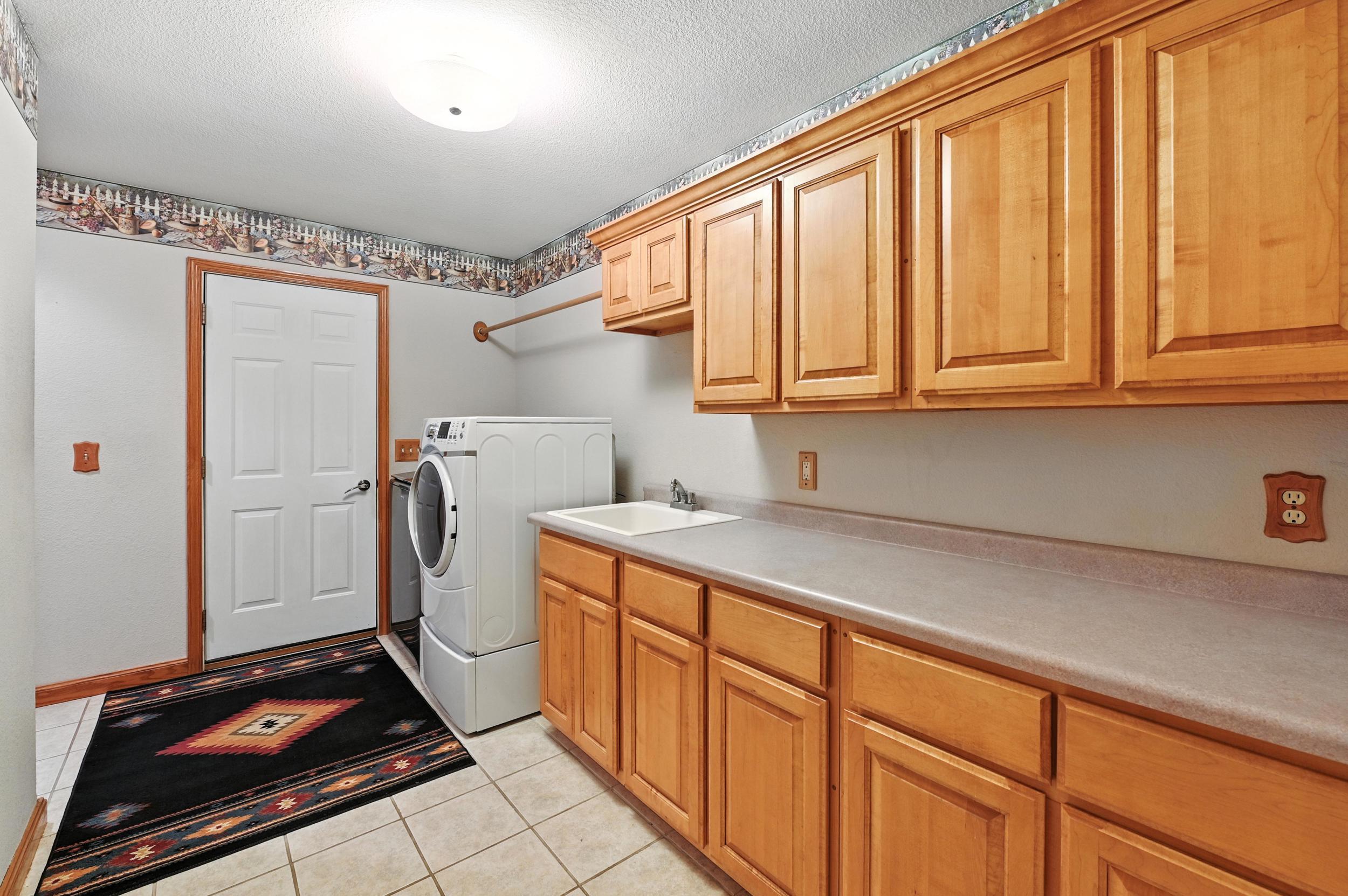 Slinger, Wisconsin, 53086, United States, 4 Bedrooms Bedrooms, ,3 BathroomsBathrooms,Residential,For Sale,1940965