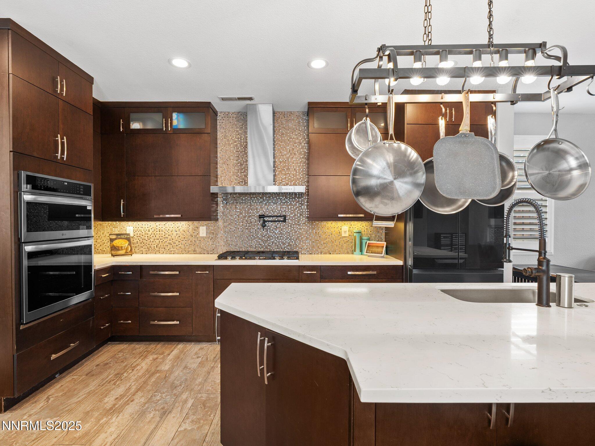 Sparks, Nevada, 89436, United States, 4 Bedrooms Bedrooms, ,3 BathroomsBathrooms,Residential,For Sale,1948184