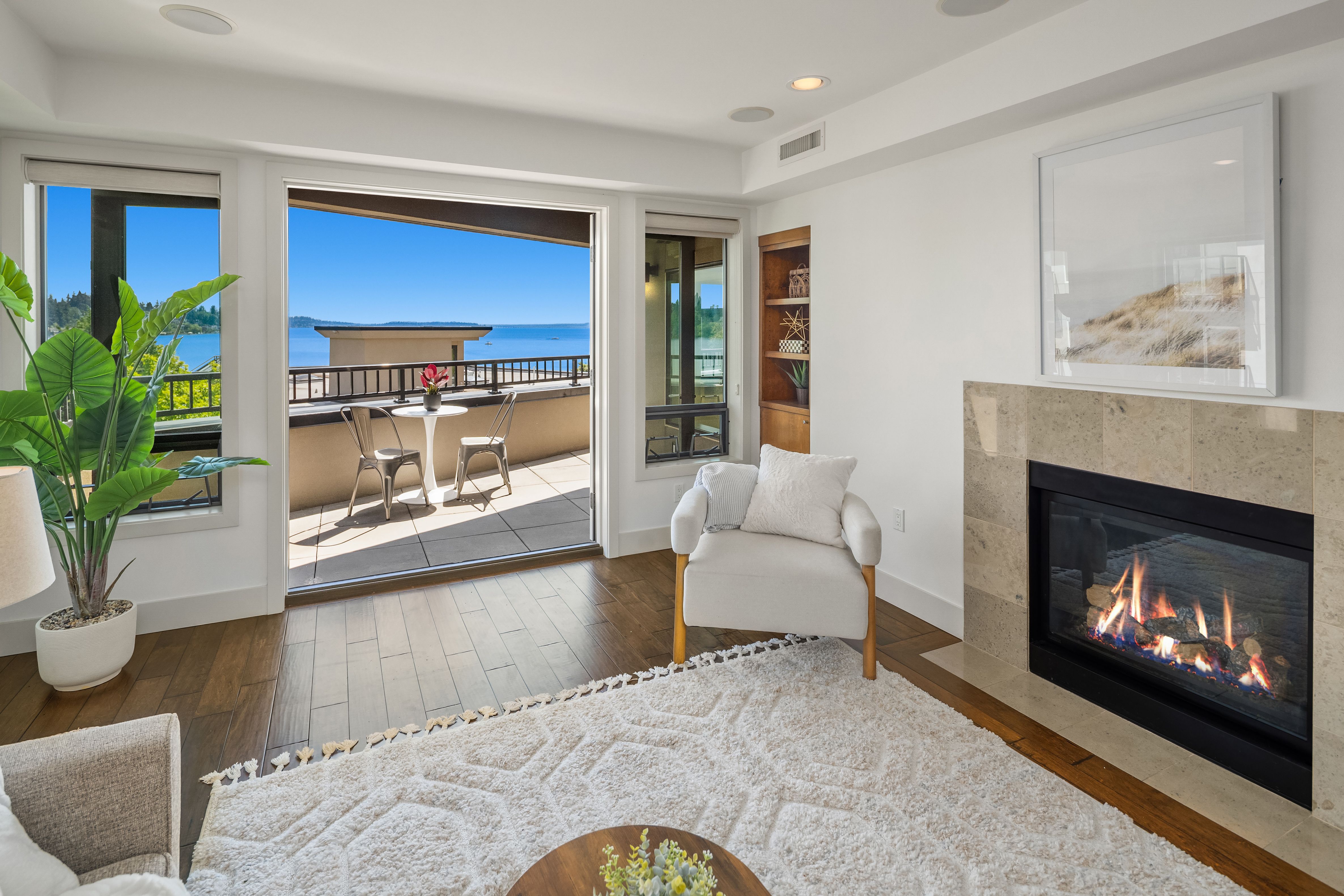  9123 NE Juanita Dr Unit #205, Kirkland, WA 98034 - 物件實景