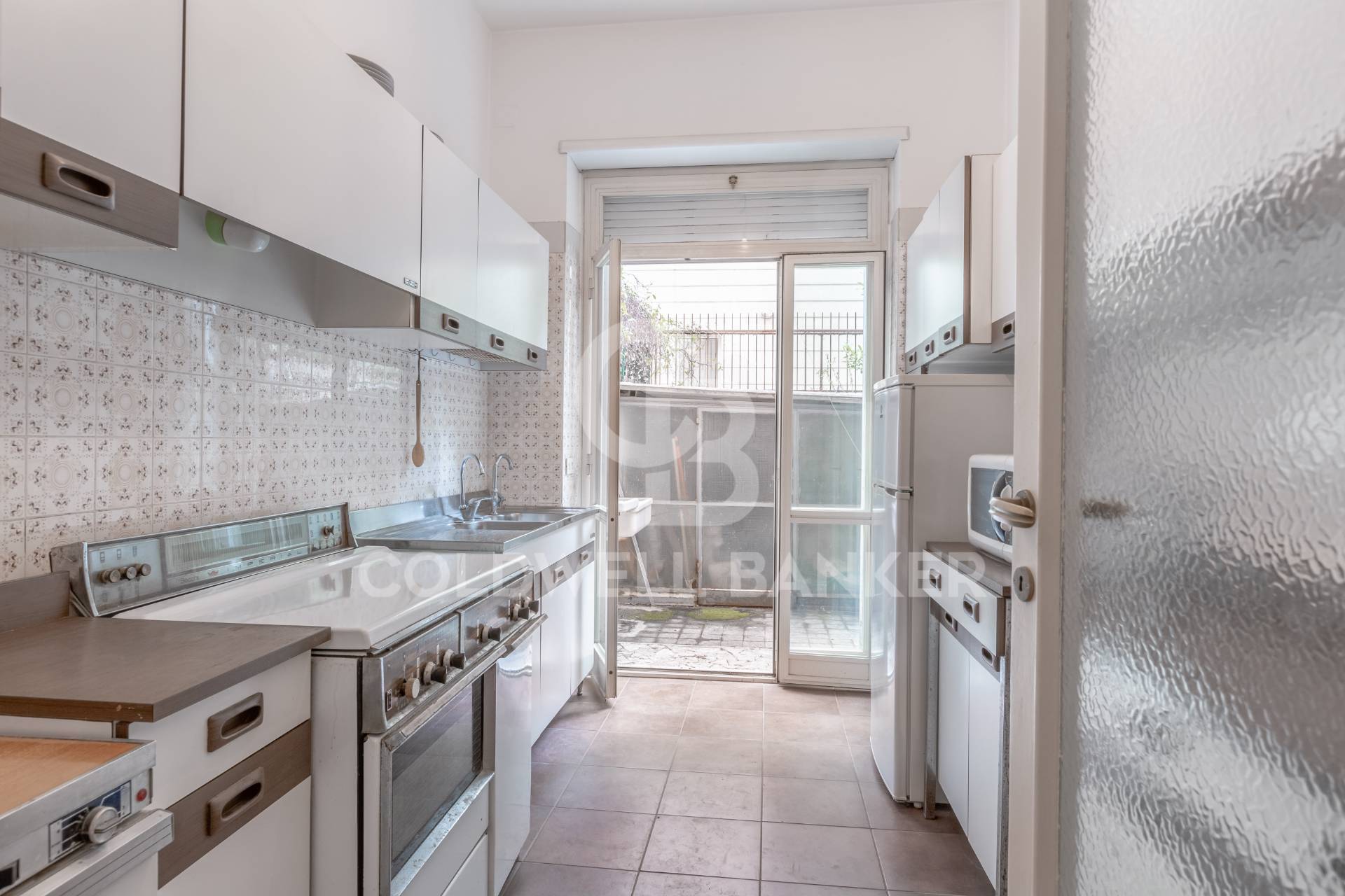 Roma, Roma, 00100, IT, 2 Bedrooms Bedrooms, ,2 BathroomsBathrooms,Residential,For Sale,1883307