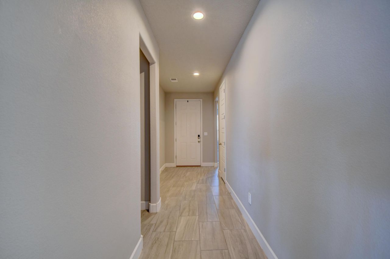 Albuquerque, New Mexico, 87114, United States, 4 Bedrooms Bedrooms, ,3 BathroomsBathrooms,Residential,For Sale,1817446