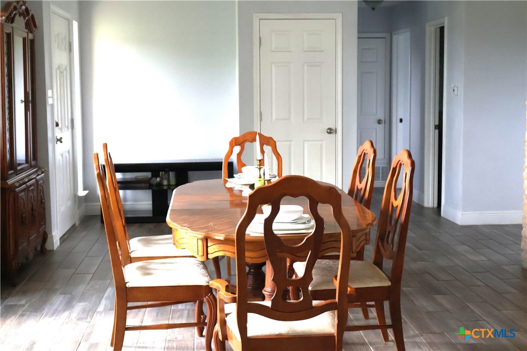 Killeen, Texas, 76542, United States, 3 Bedrooms Bedrooms, ,3 BathroomsBathrooms,Residential,For Sale,1932506
