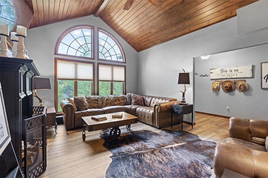 Level Green, Pennsylvania, 15085, United States, 4 Bedrooms Bedrooms, ,4 BathroomsBathrooms,Residential,For Sale,1901762