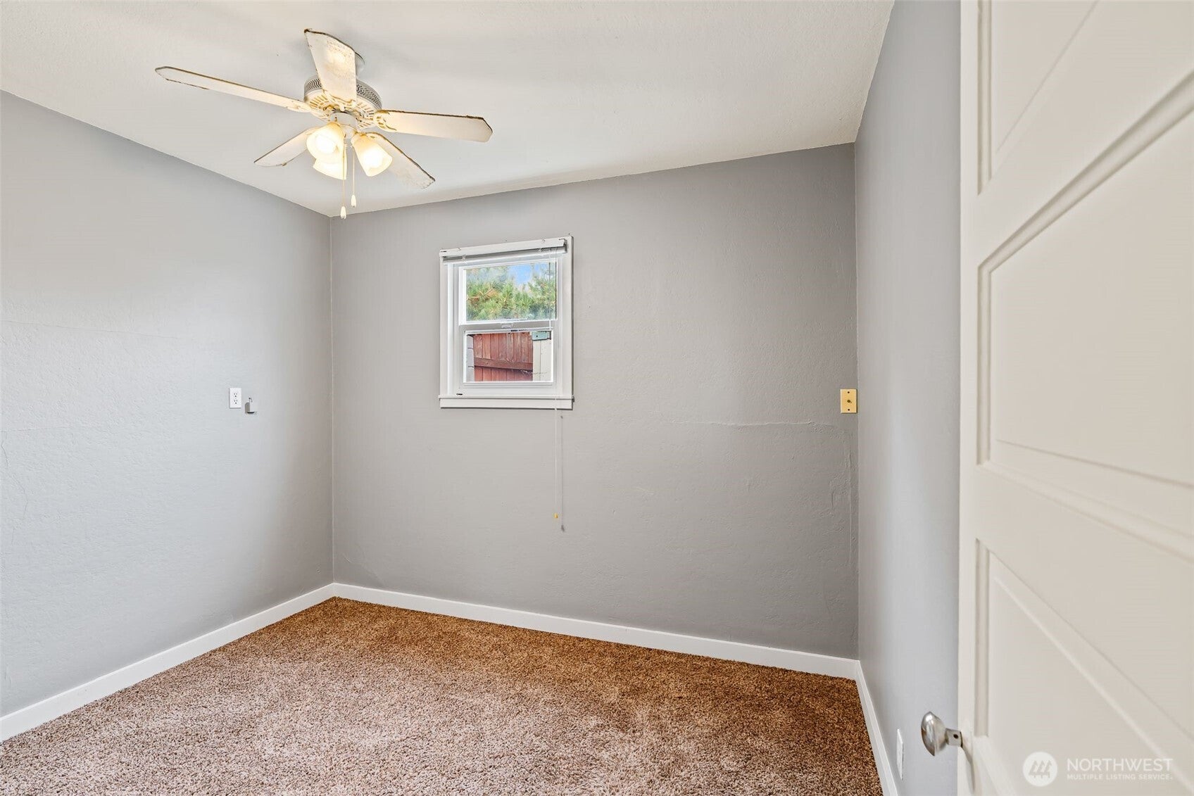 Ellensburg, Washington, 98926, United States, ,Residential,For Sale,1991584