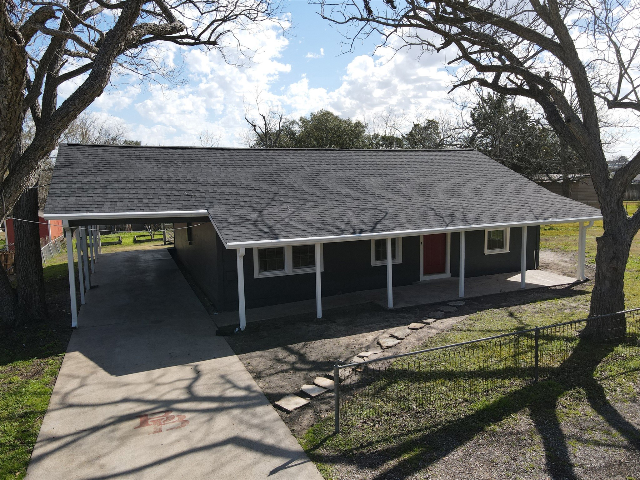  407 N Amthor Street,Bellville, TX, 77418 - 物件實景