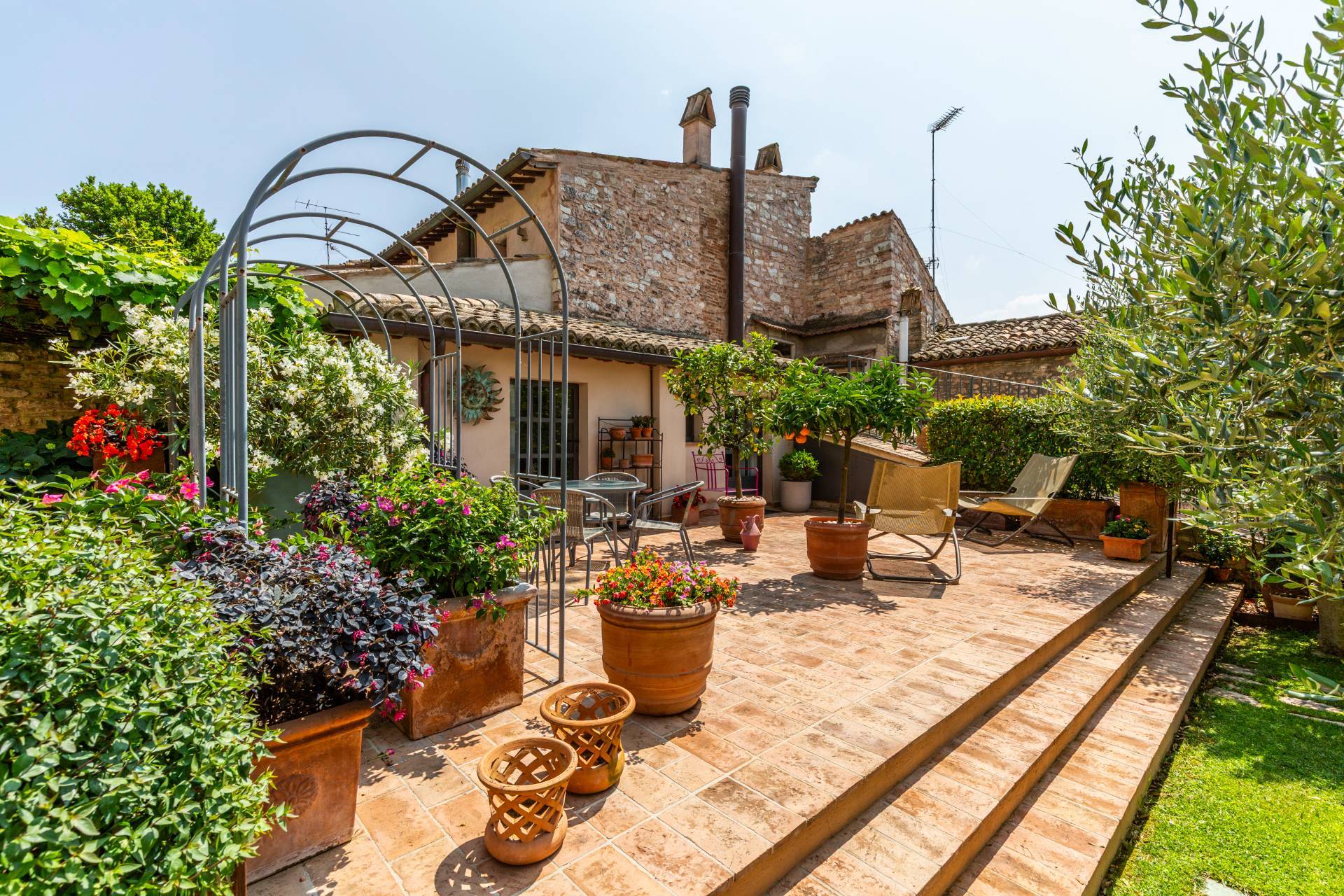 Spello, Perugia, 06038, IT, 3 Bedrooms Bedrooms, ,3 BathroomsBathrooms,Residential,For Sale,1876089