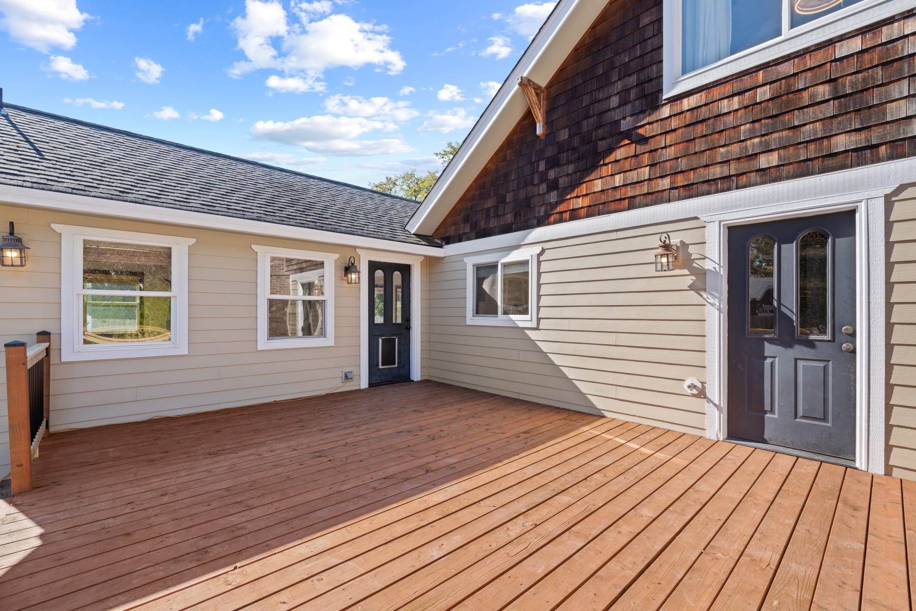  103 W HUMPHREY ST Yacolt, WA 98675 - 物件實景