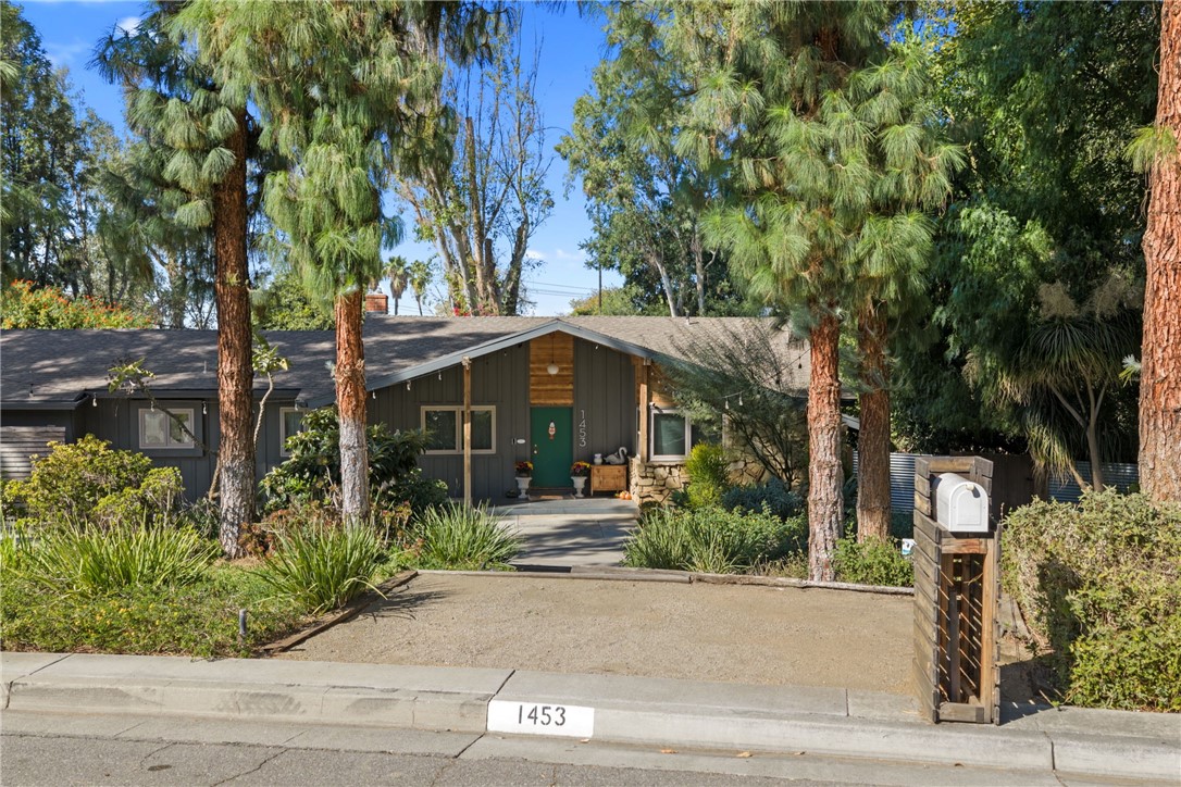 Riverside, California, 92506, United States, 3 Bedrooms Bedrooms, ,1 BathroomBathrooms,Residential,For Sale,1988084