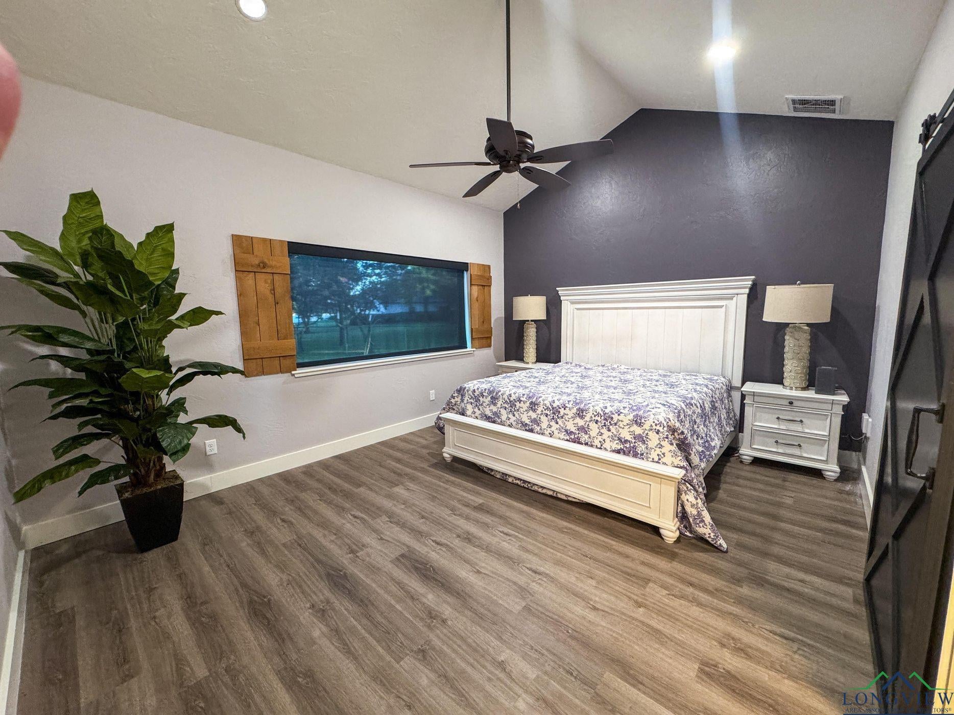 Pittsburg, Texas, 75686, United States, 3 Bedrooms Bedrooms, ,2 BathroomsBathrooms,Residential,For Sale,1979054