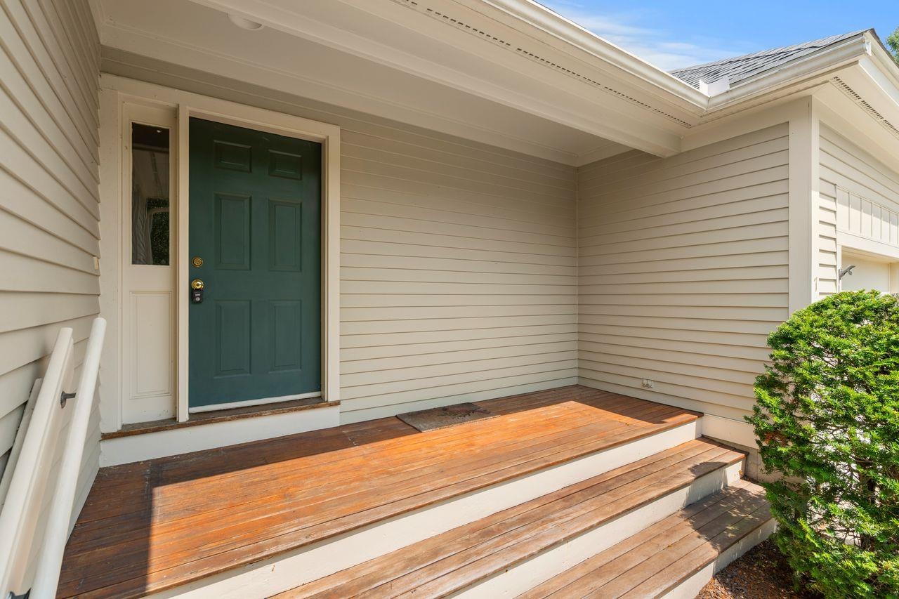 Bedford, New Hampshire, 03110, United States, 2 Bedrooms Bedrooms, ,2 BathroomsBathrooms,Residential,For Sale,1896302
