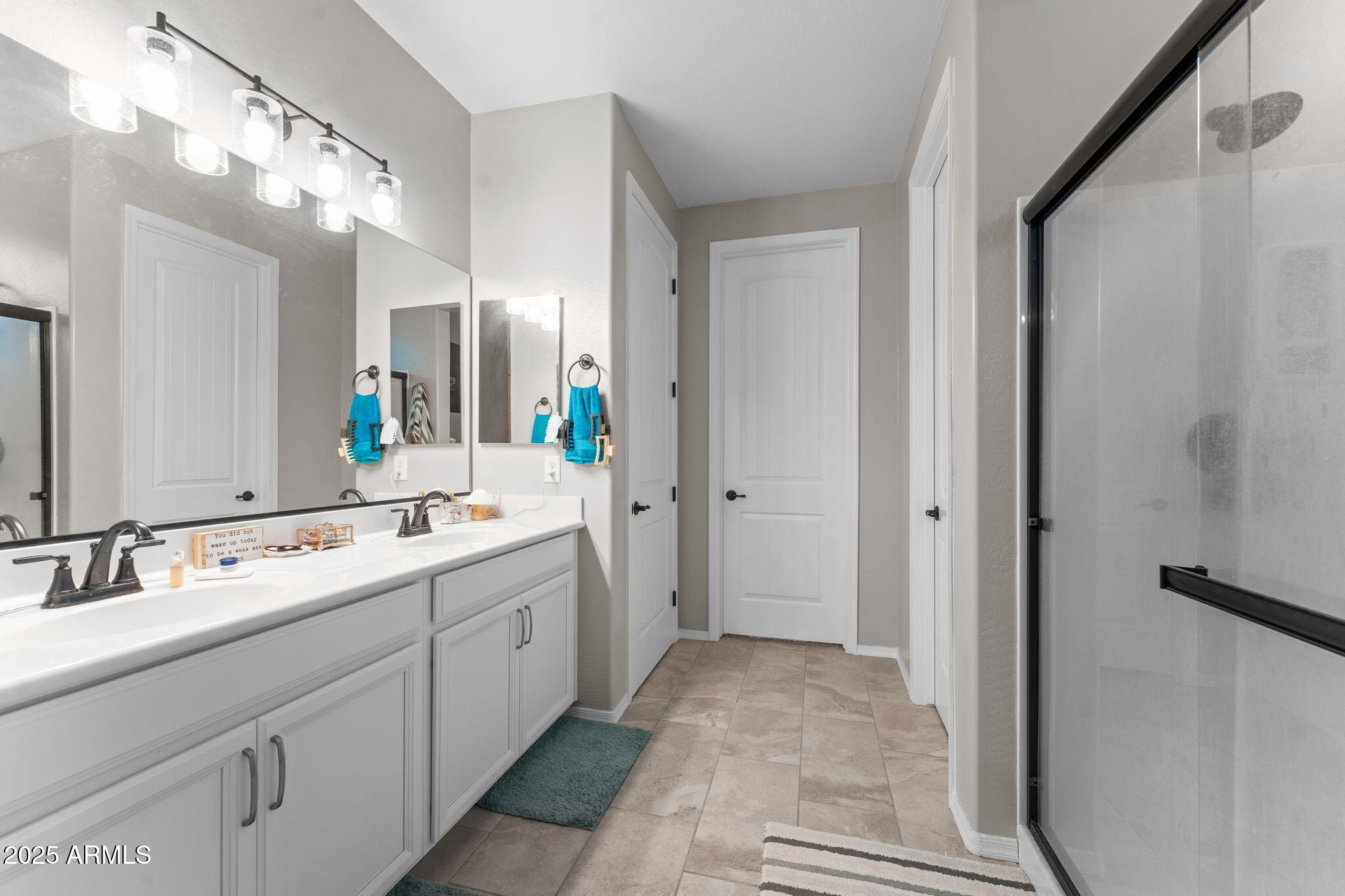 Prescott, Arizona, 86305, United States, 2 Bedrooms Bedrooms, ,2 BathroomsBathrooms,Residential,For Sale,1977514