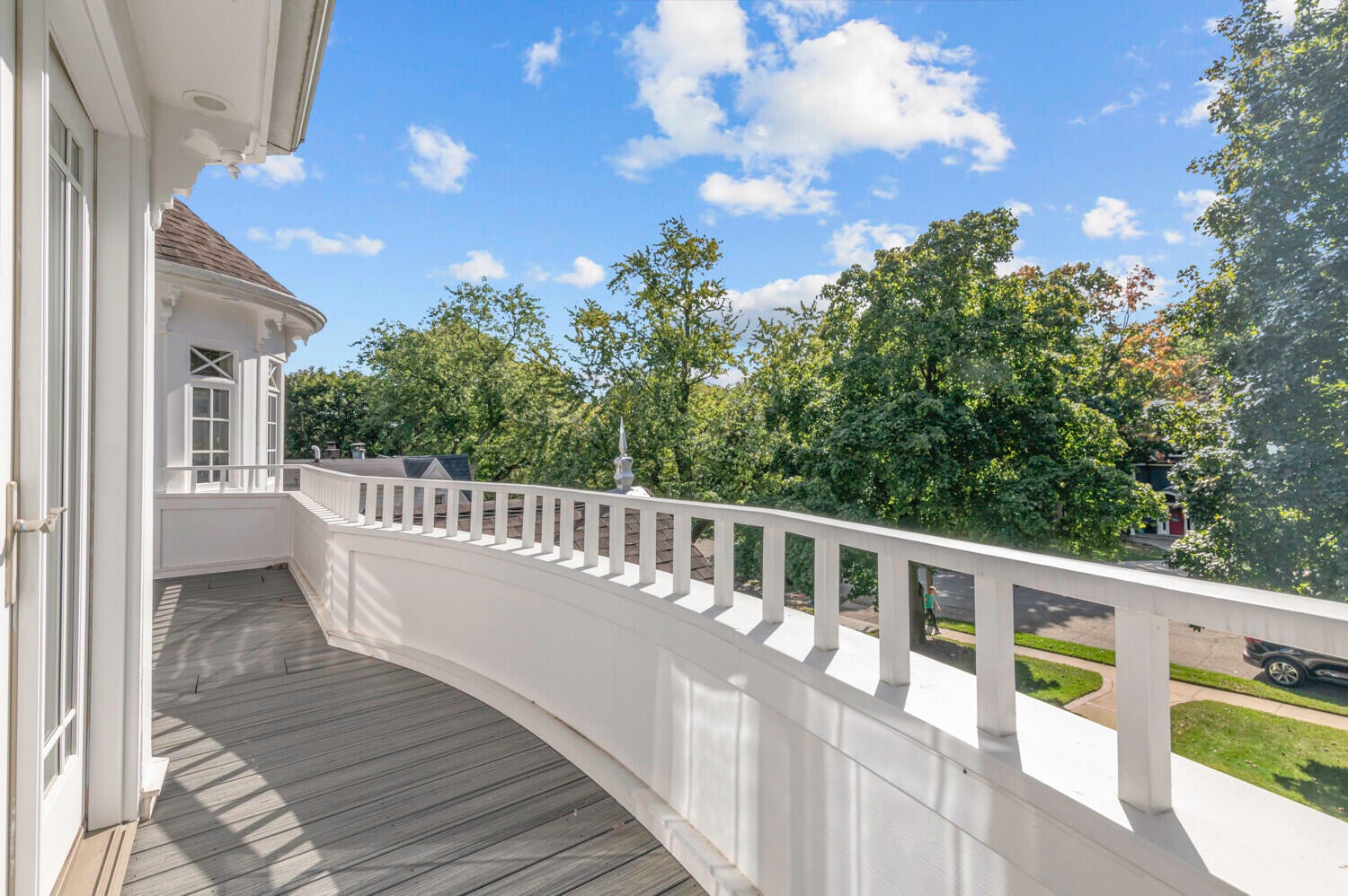 Northville, Michigan, 48167, United States, 4 Bedrooms Bedrooms, ,7 BathroomsBathrooms,Residential,For Sale,1991928