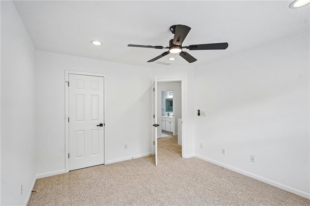 Suwanee, Georgia, 30024, United States, 5 Bedrooms Bedrooms, ,4 BathroomsBathrooms,Residential,For Sale,2040152