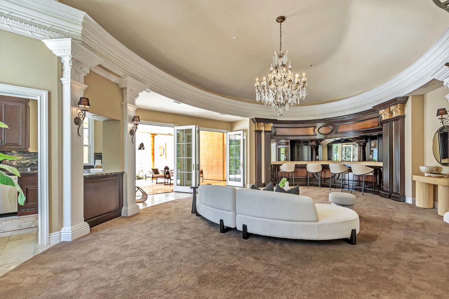 Los Gatos, California, 95032, United States, 8 Bedrooms Bedrooms, ,11 BathroomsBathrooms,Residential,For Sale,1855941