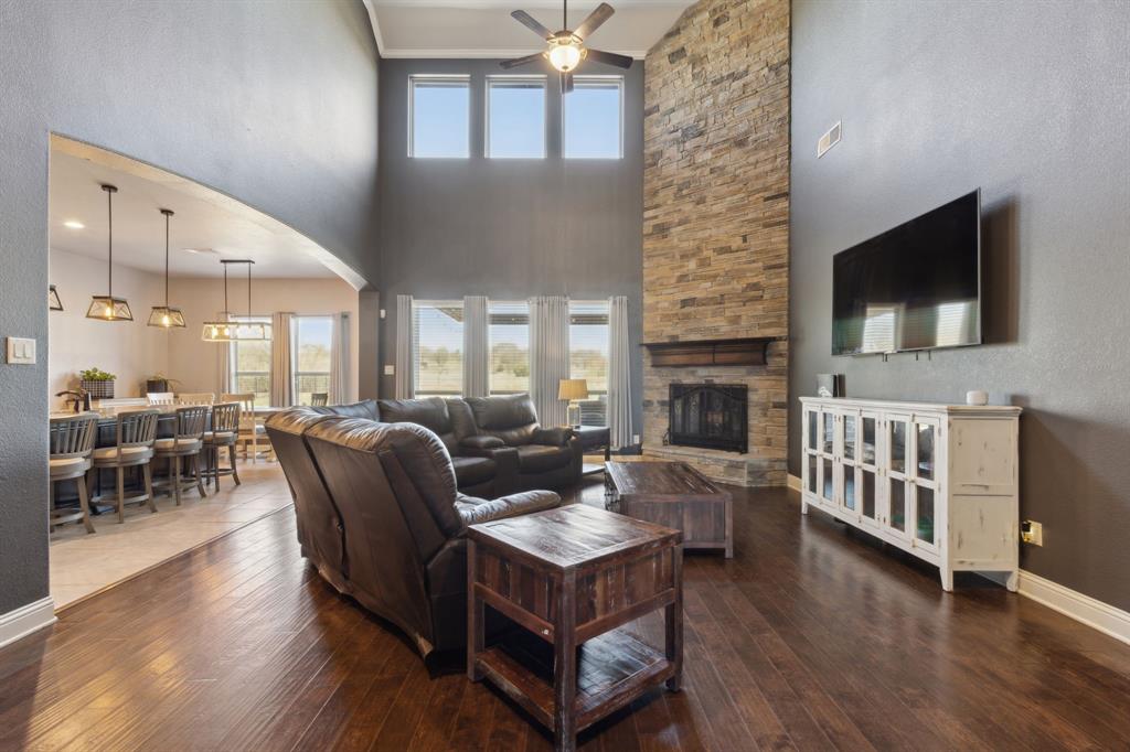 Midlothian, Texas, 76065, United States, 4 Bedrooms Bedrooms, ,4 BathroomsBathrooms,Residential,For Sale,1752468