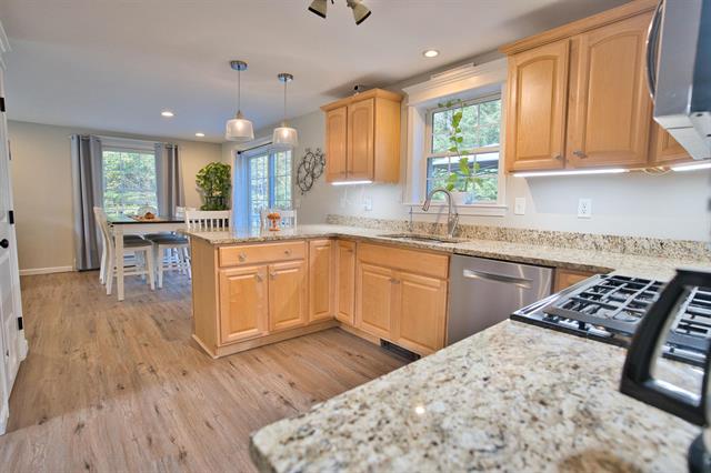 Epsom, New Hampshire, 03234, United States, 3 Bedrooms Bedrooms, ,2 BathroomsBathrooms,Residential,For Sale,1980336