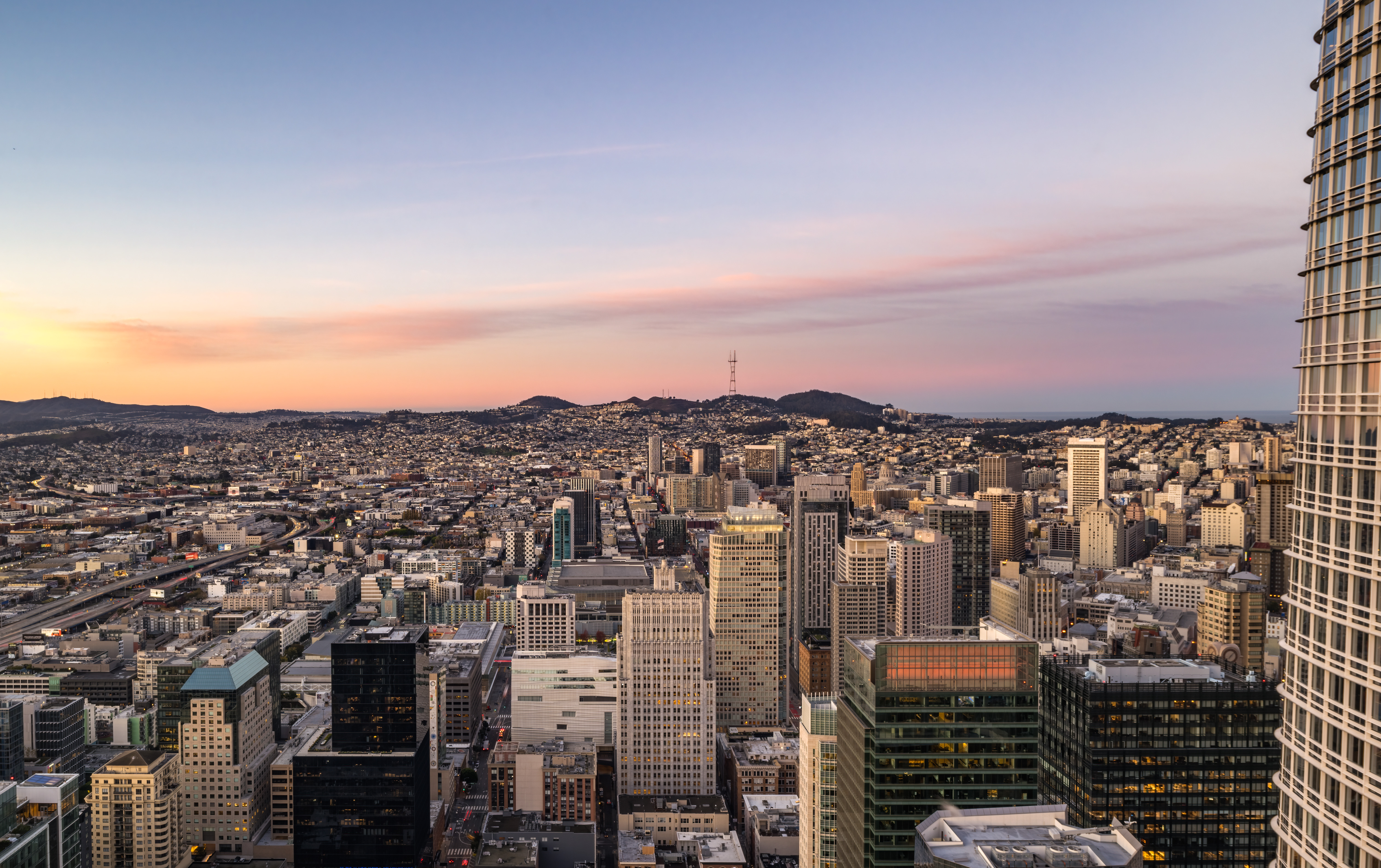  Luxury at Every Level – The Grand Penthouse at 181 Fremont - 物件實景