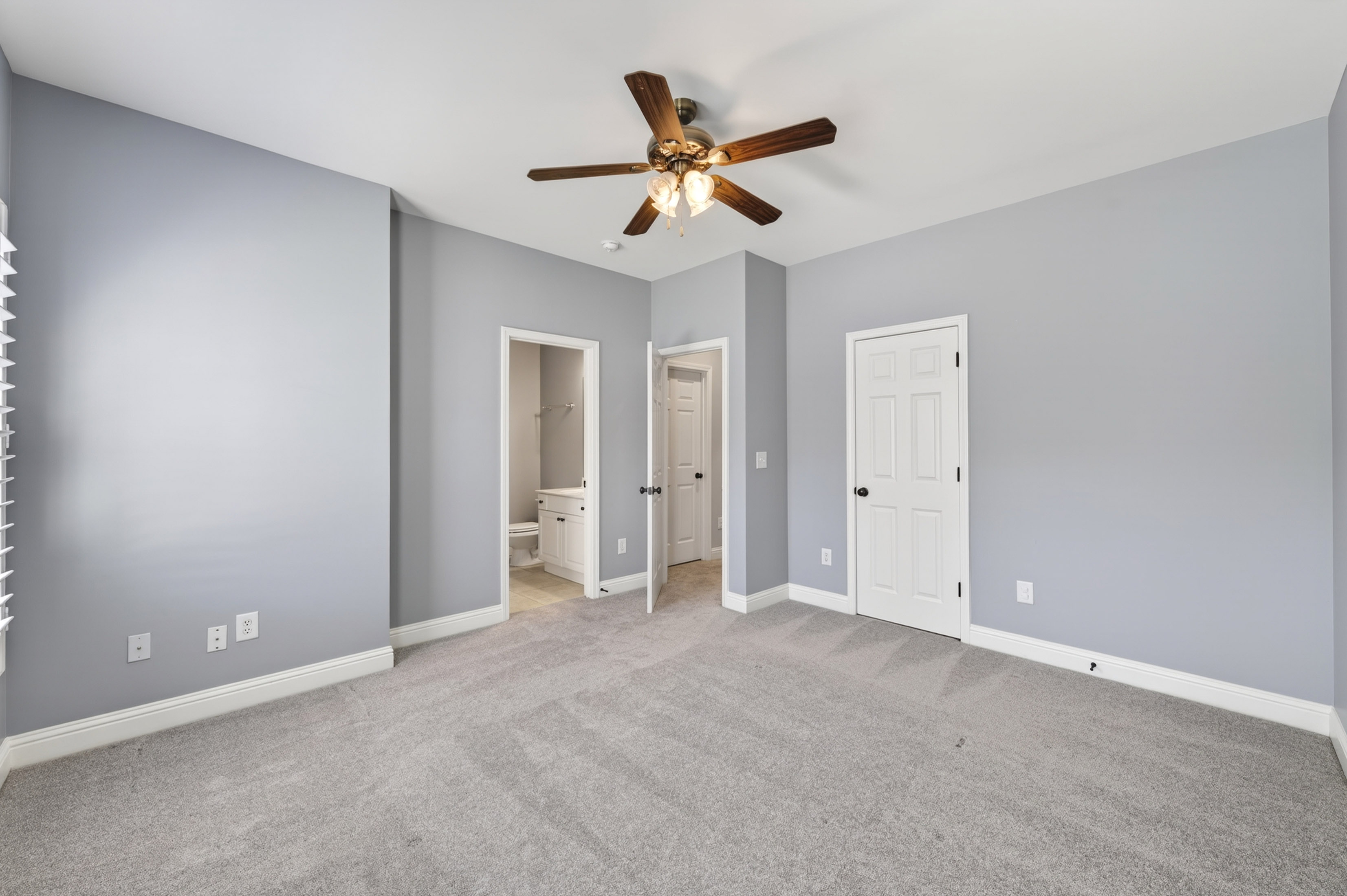  Beautiful Craftsman Traditional in Sought-After Barnes Mill - 物件實景