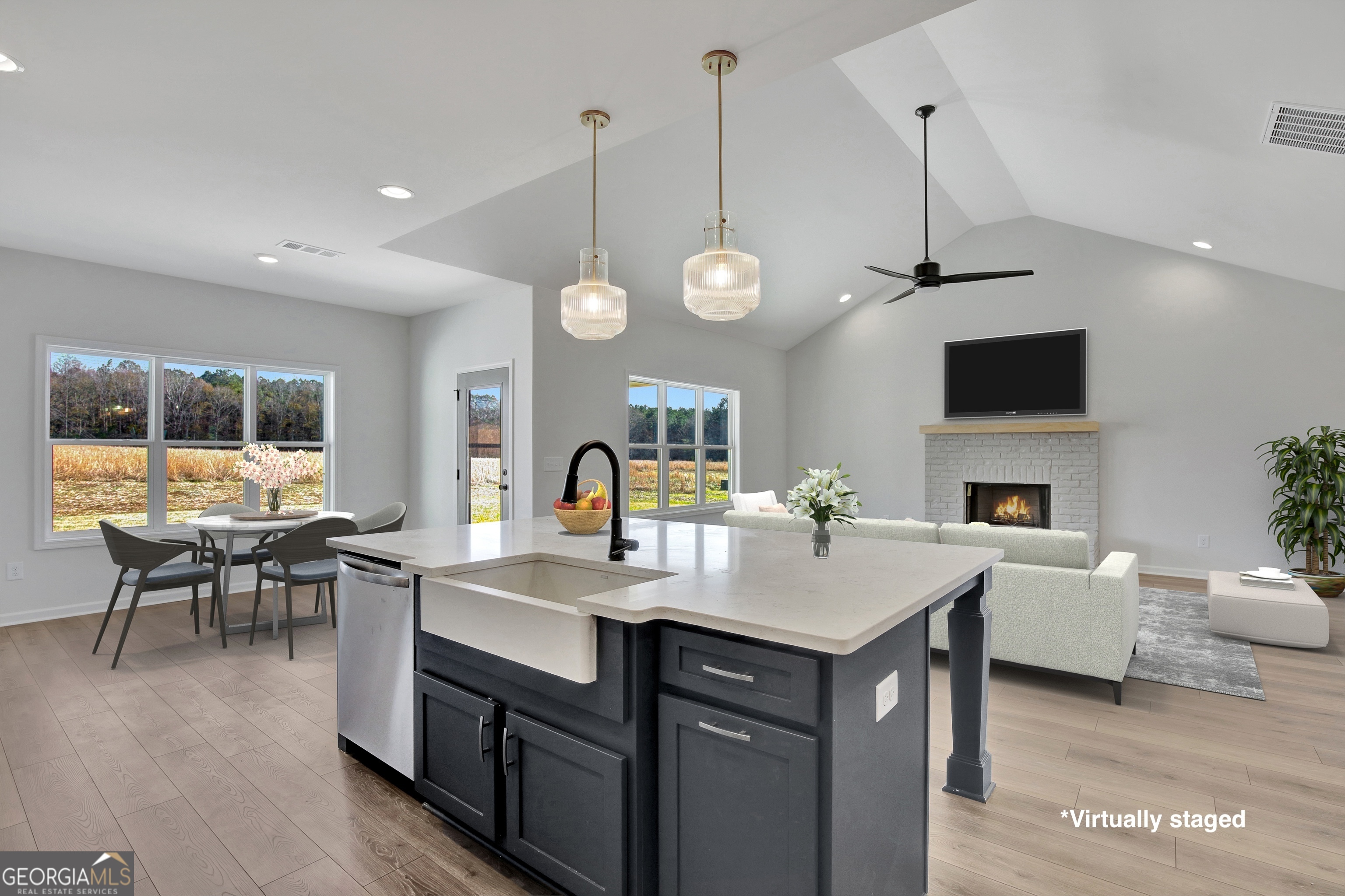 Griffin, Georgia, 30223, United States, 4 Bedrooms Bedrooms, ,3 BathroomsBathrooms,Residential,For Sale,1942083