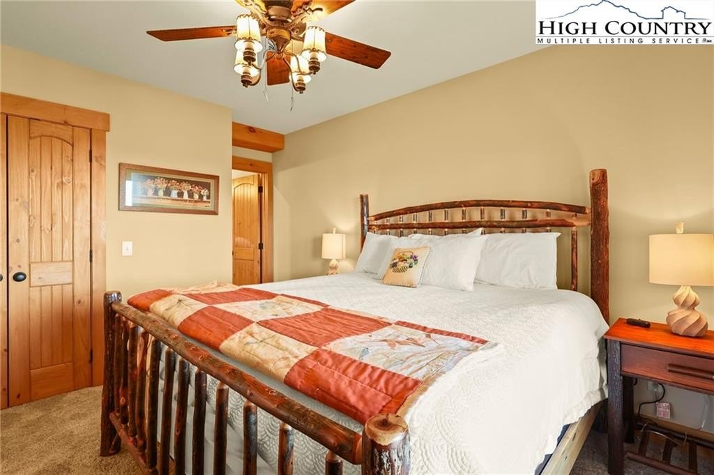 Banner Elk, North Carolina, 28604, United States, 4 Bedrooms Bedrooms, ,5 BathroomsBathrooms,Residential,For Sale,1977191